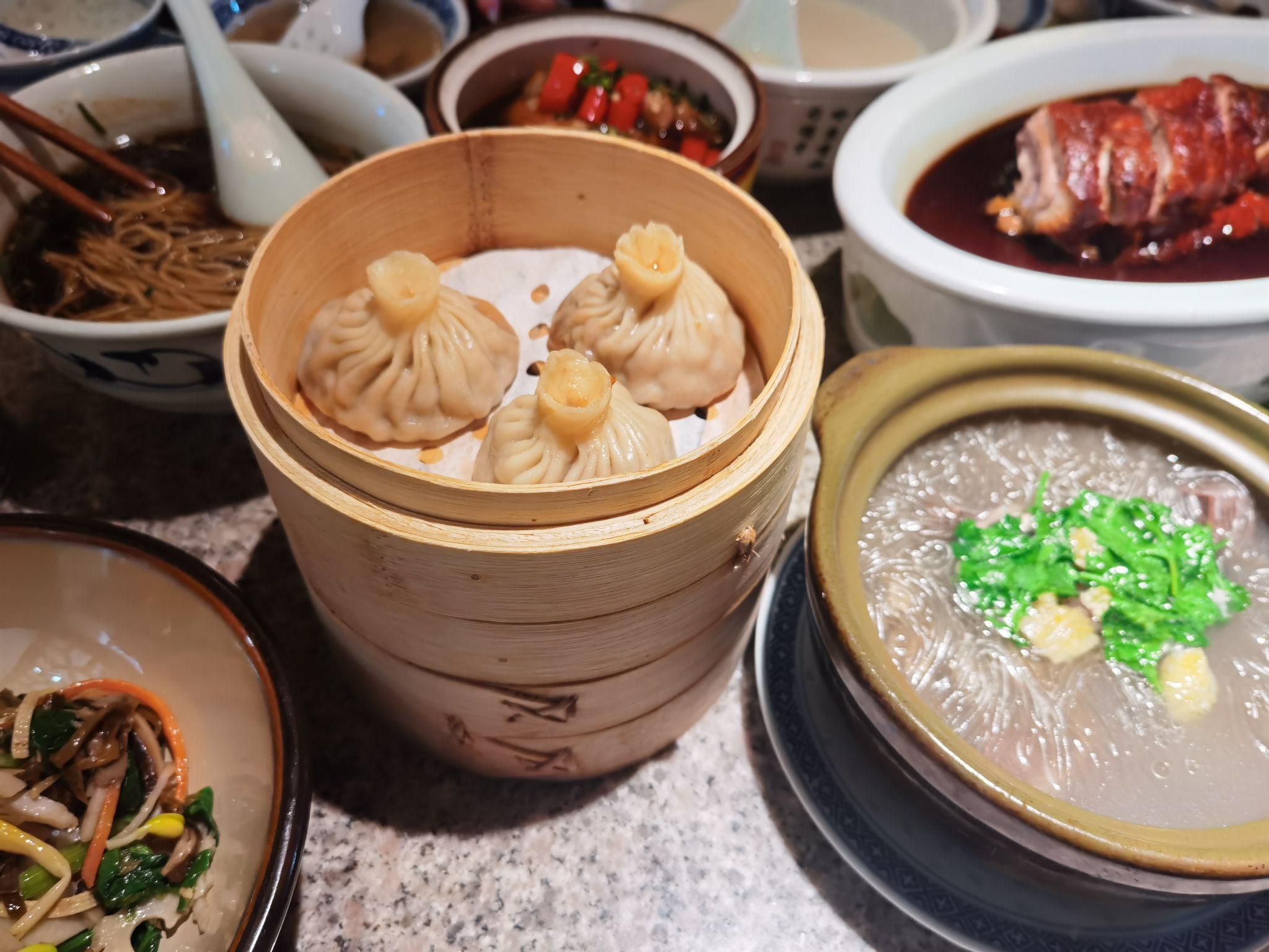 荣誉大酒楼(东百优品城店)