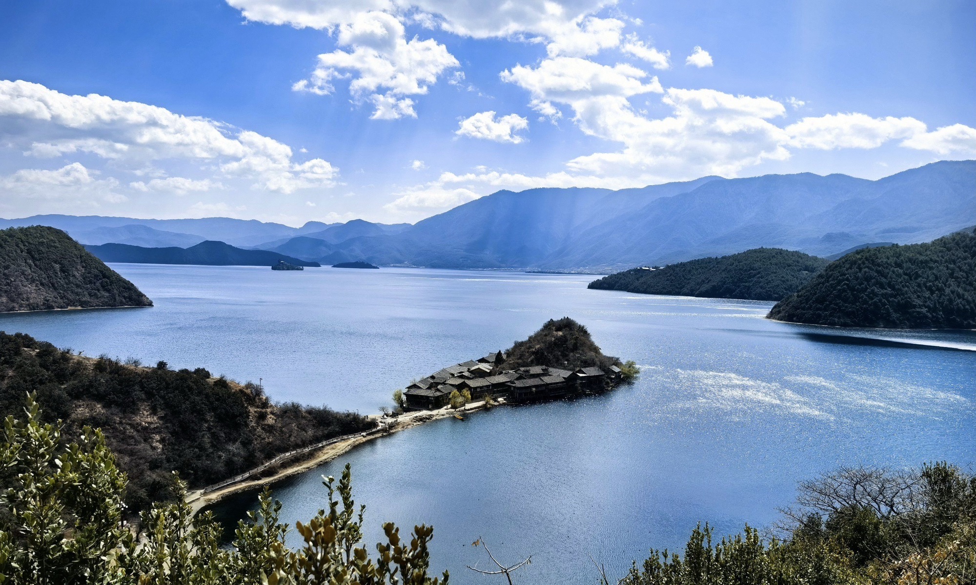 凉山泸沽湖 景点照片