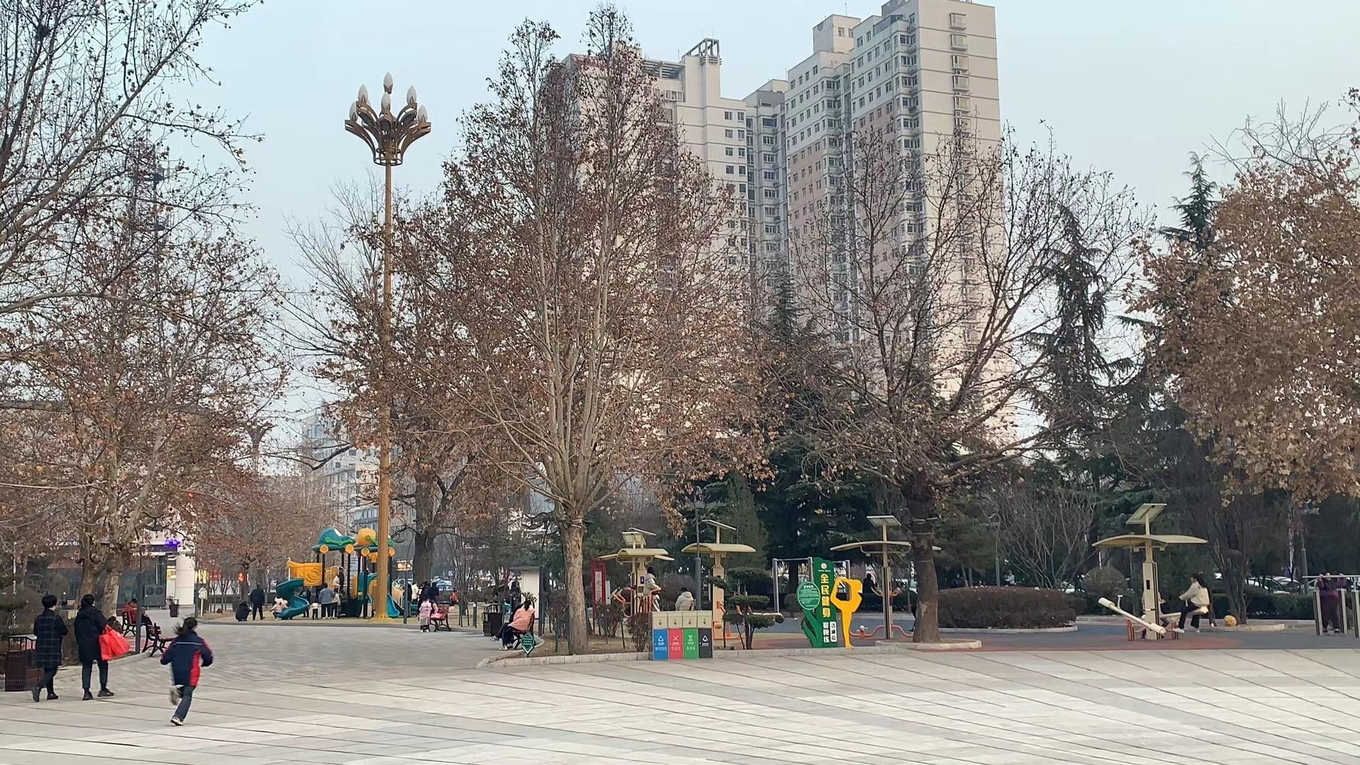 洪洞中心广场旅行图片 3