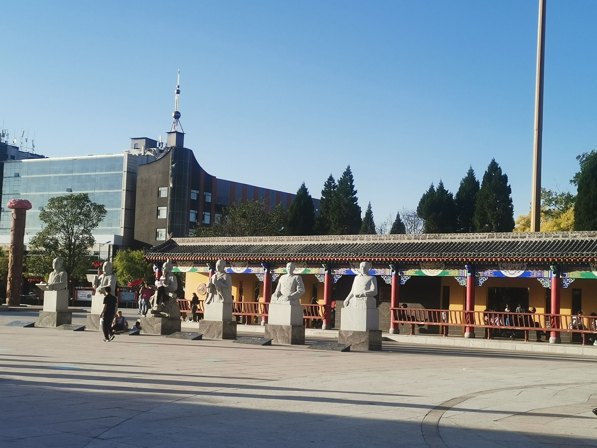 洪洞中心广场旅行图片 1