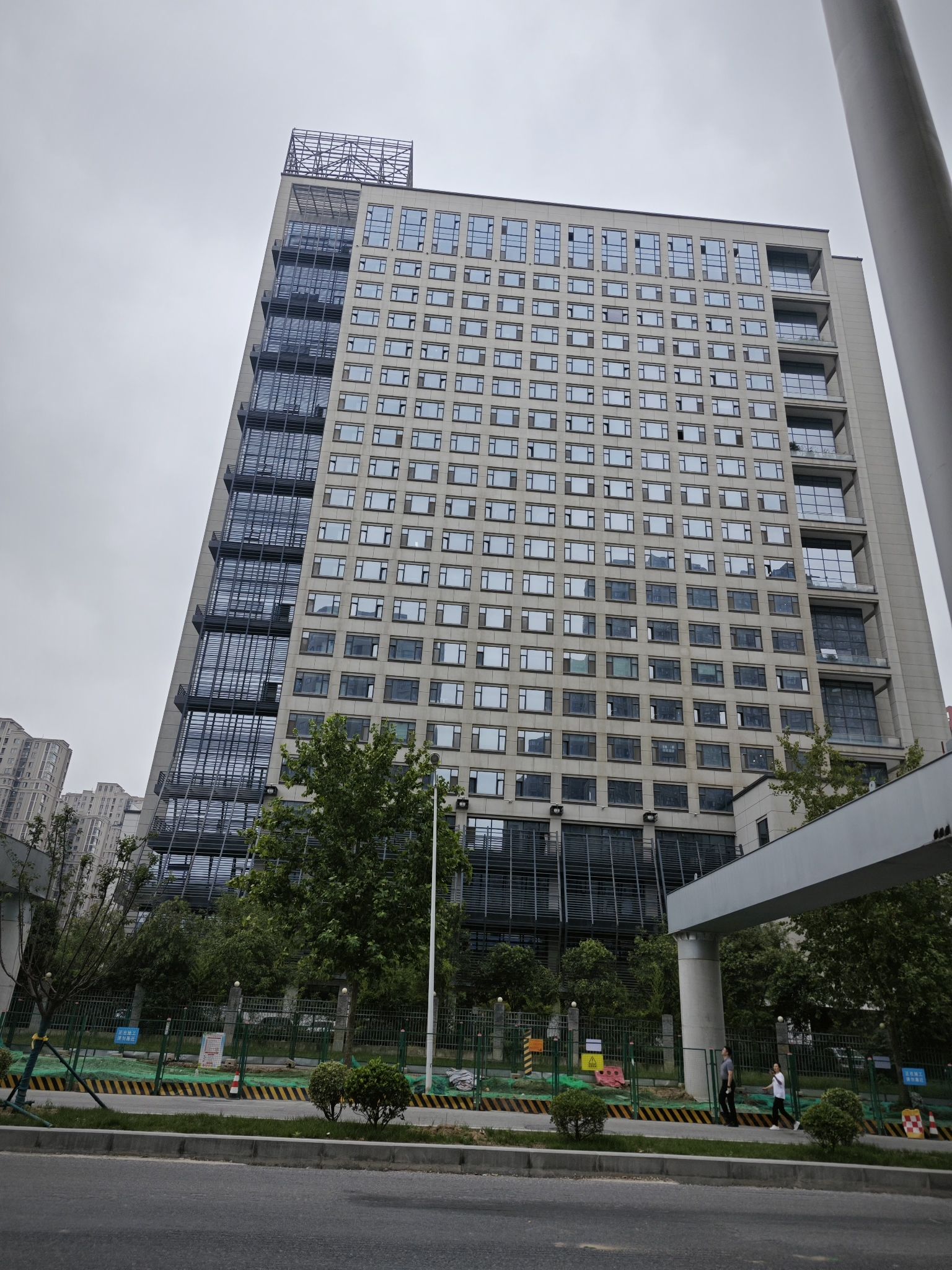中联西北工程设计研究院科技办公楼