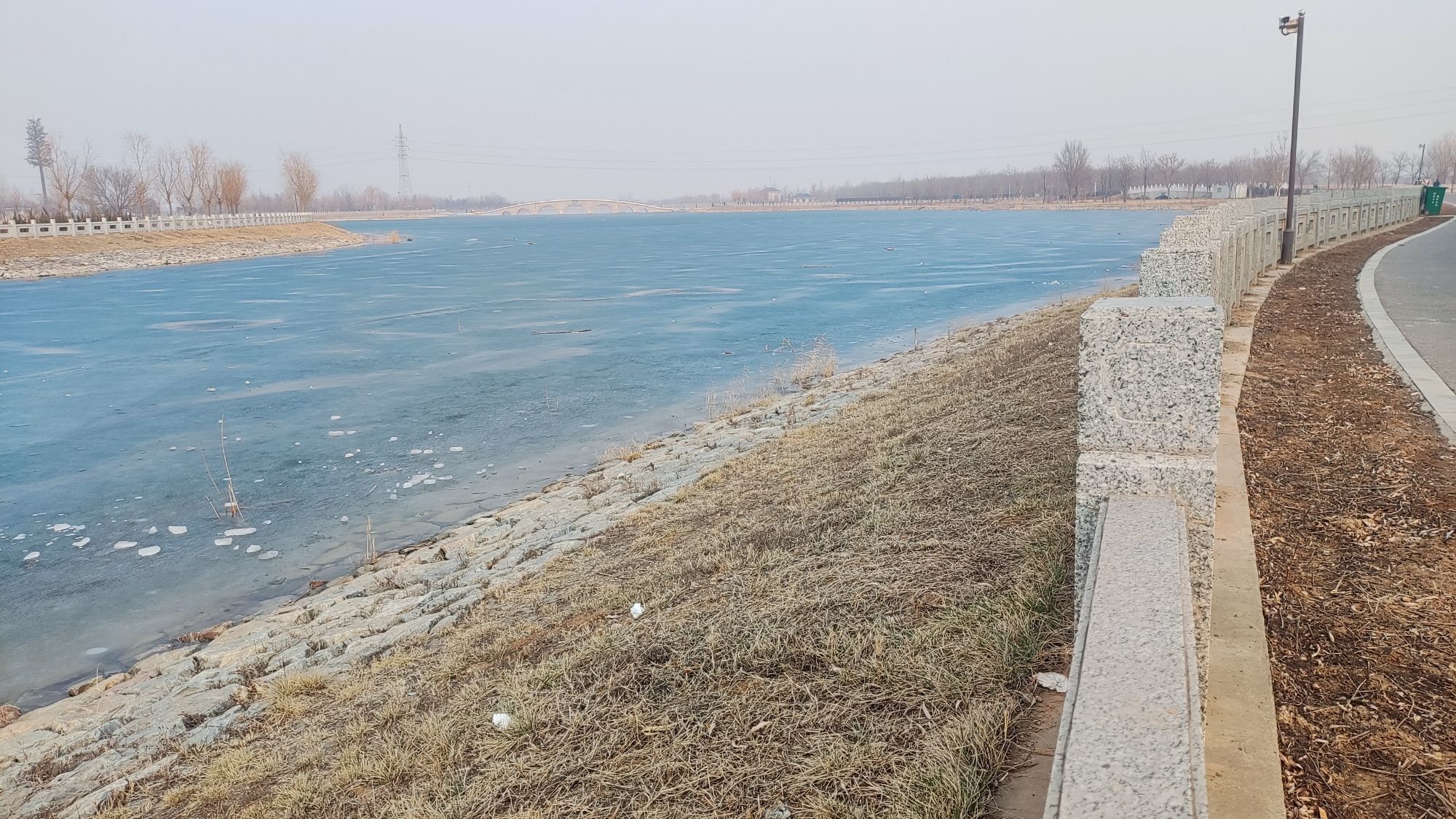 东花园旅行图片 1
