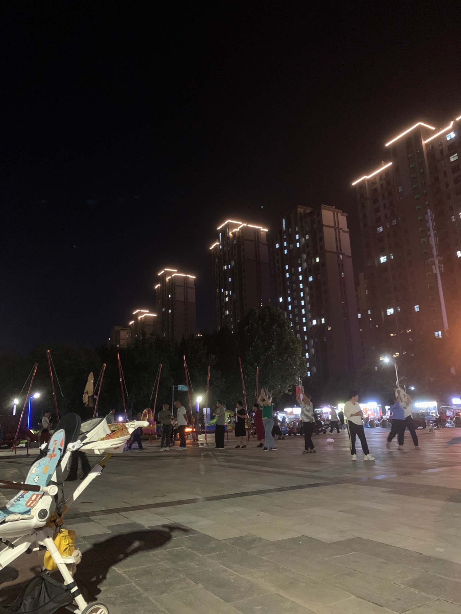 双拥广场旅行图片 3
