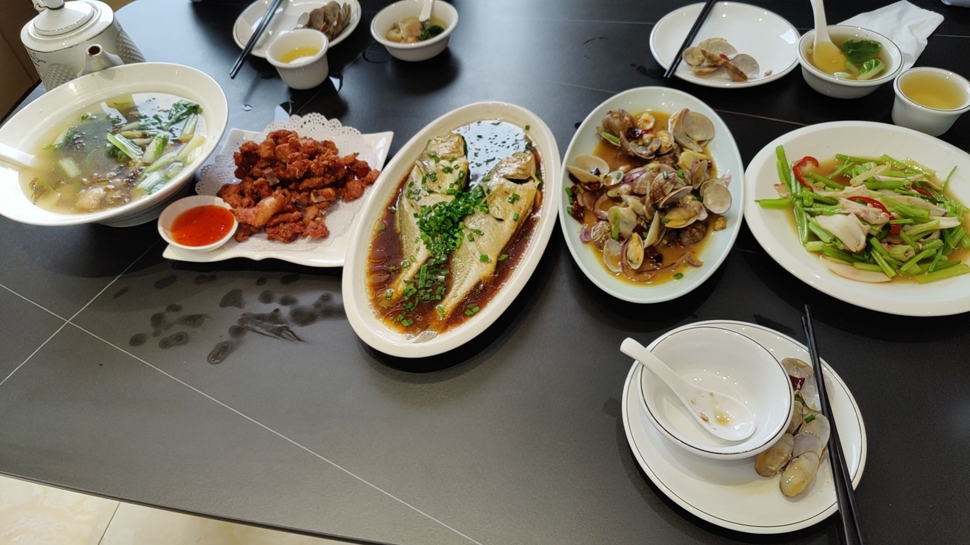 阿忠温州海鲜楼(瑞景国际鞋城店)