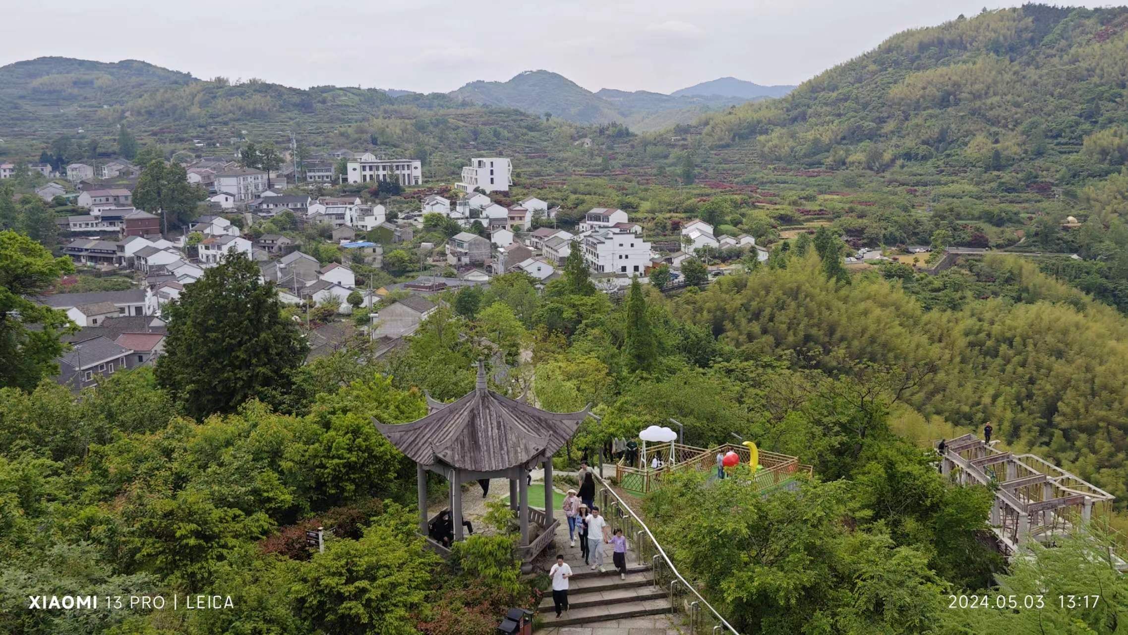 七彩白鹿观景台旅行图片 2