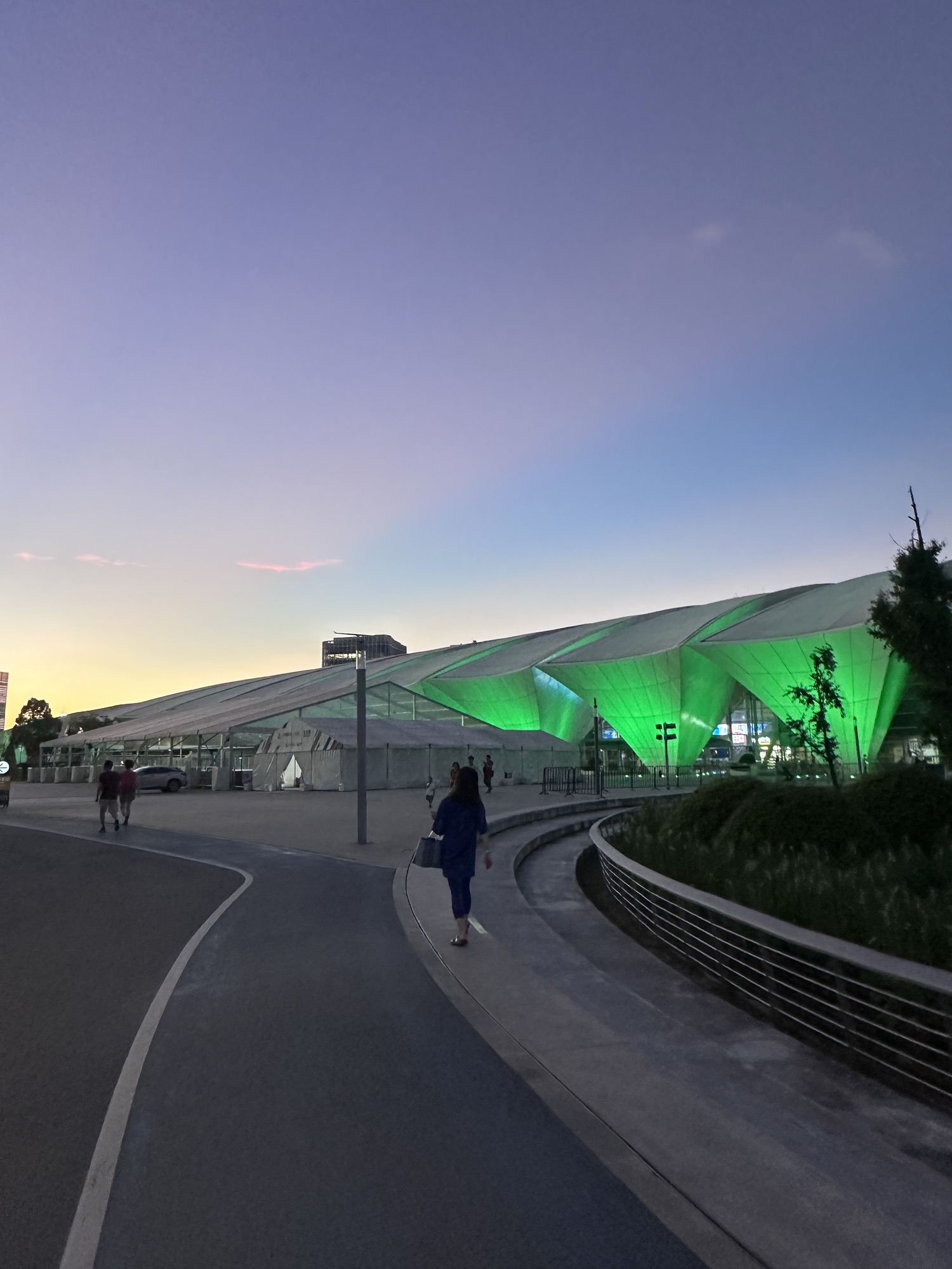 场地封面-三林体育中心-篮球场