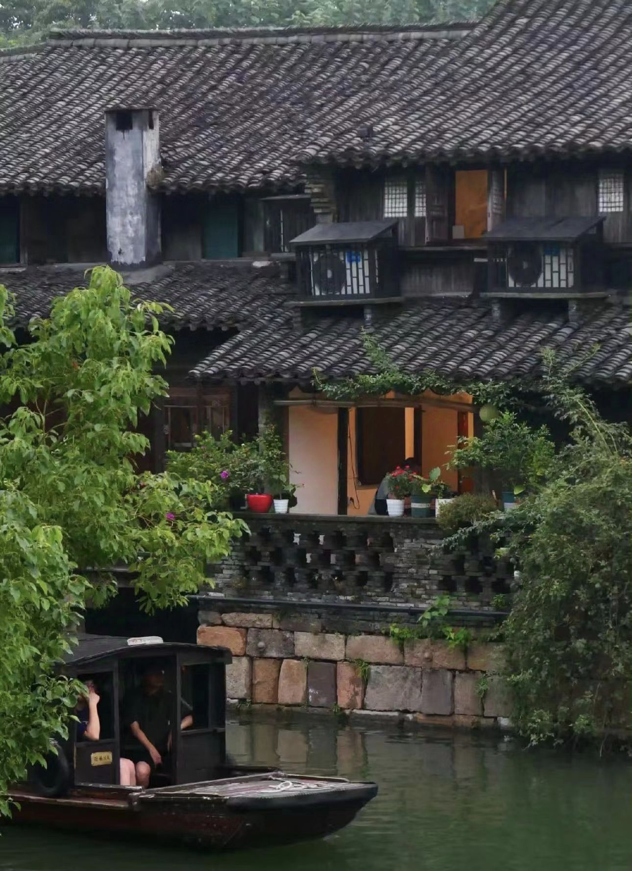 乌镇牌坊旅行图片 3