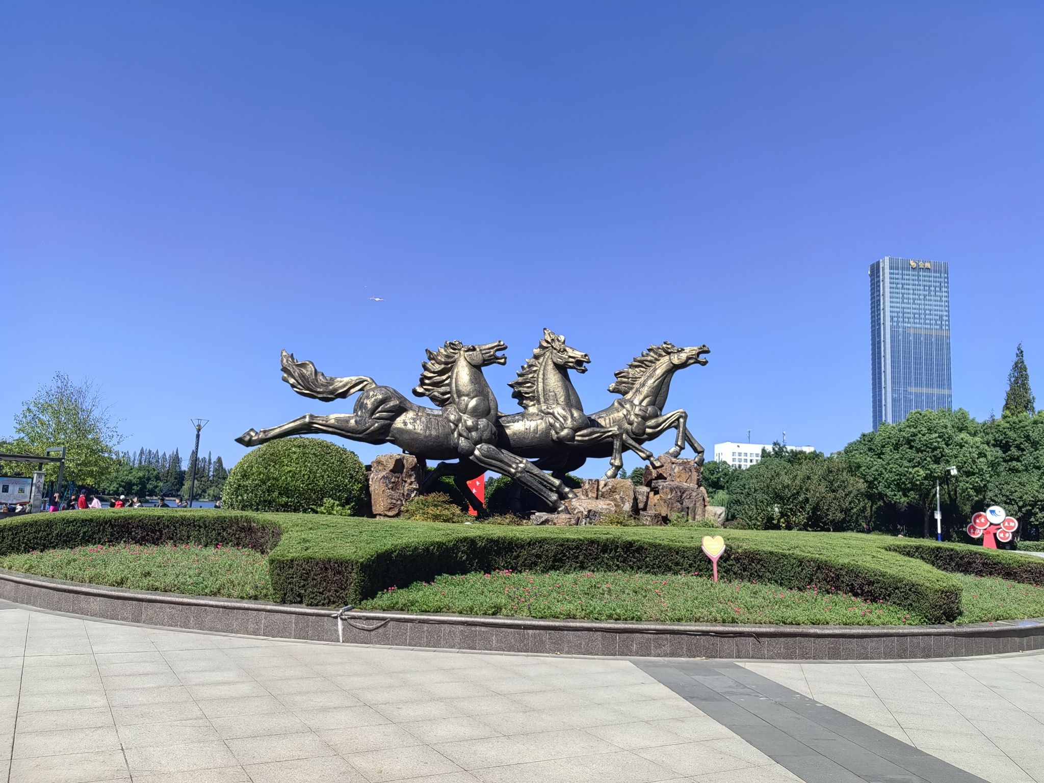 花雨广场旅行图片 2