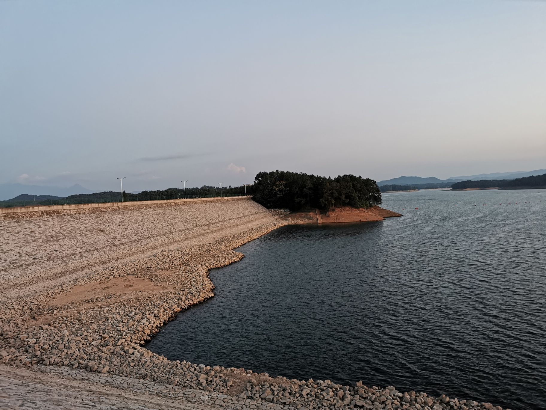 鲇鱼山水利风景区旅行图片 1