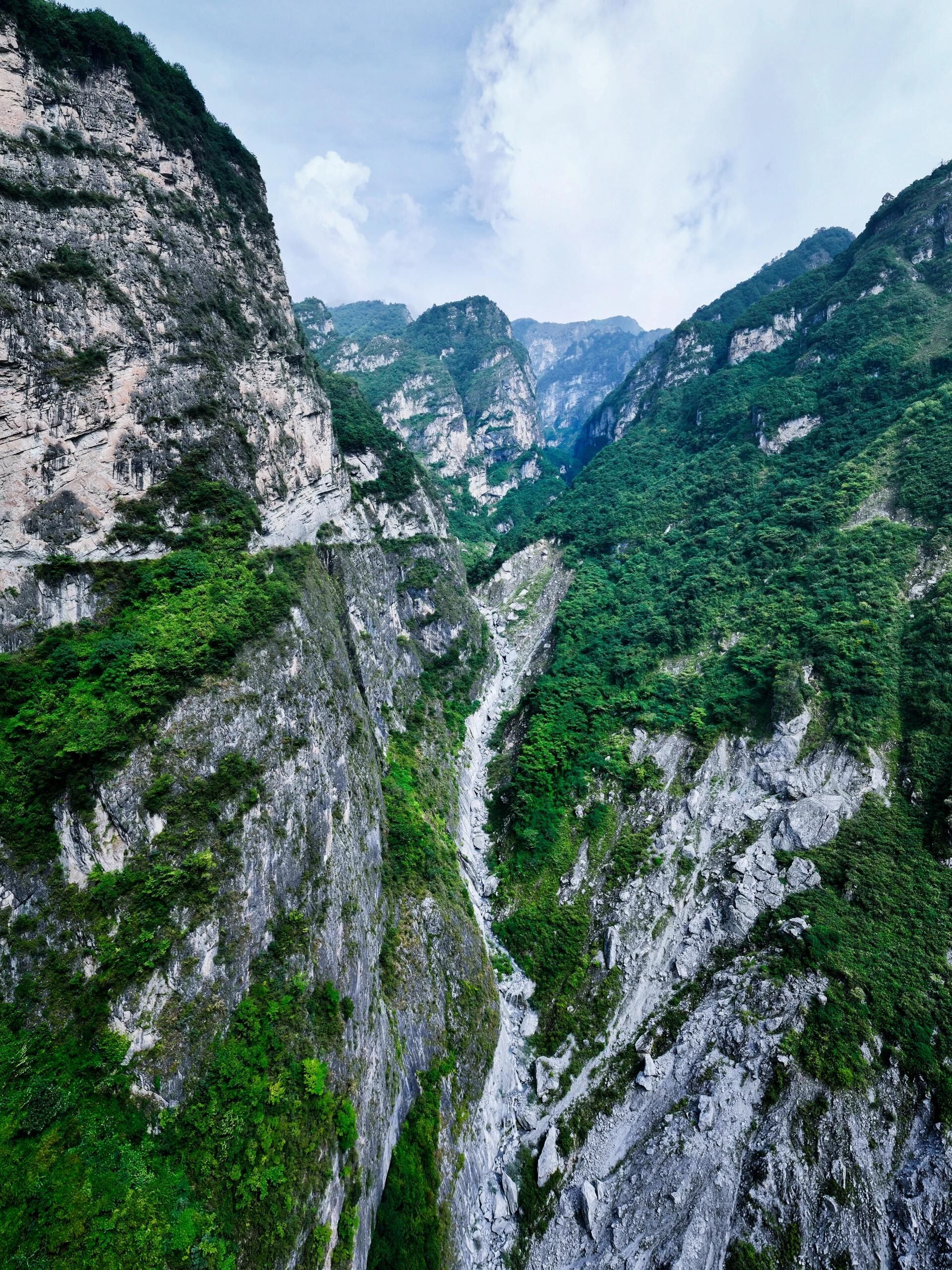 阿坝州西羌大峡谷旅行图片 1