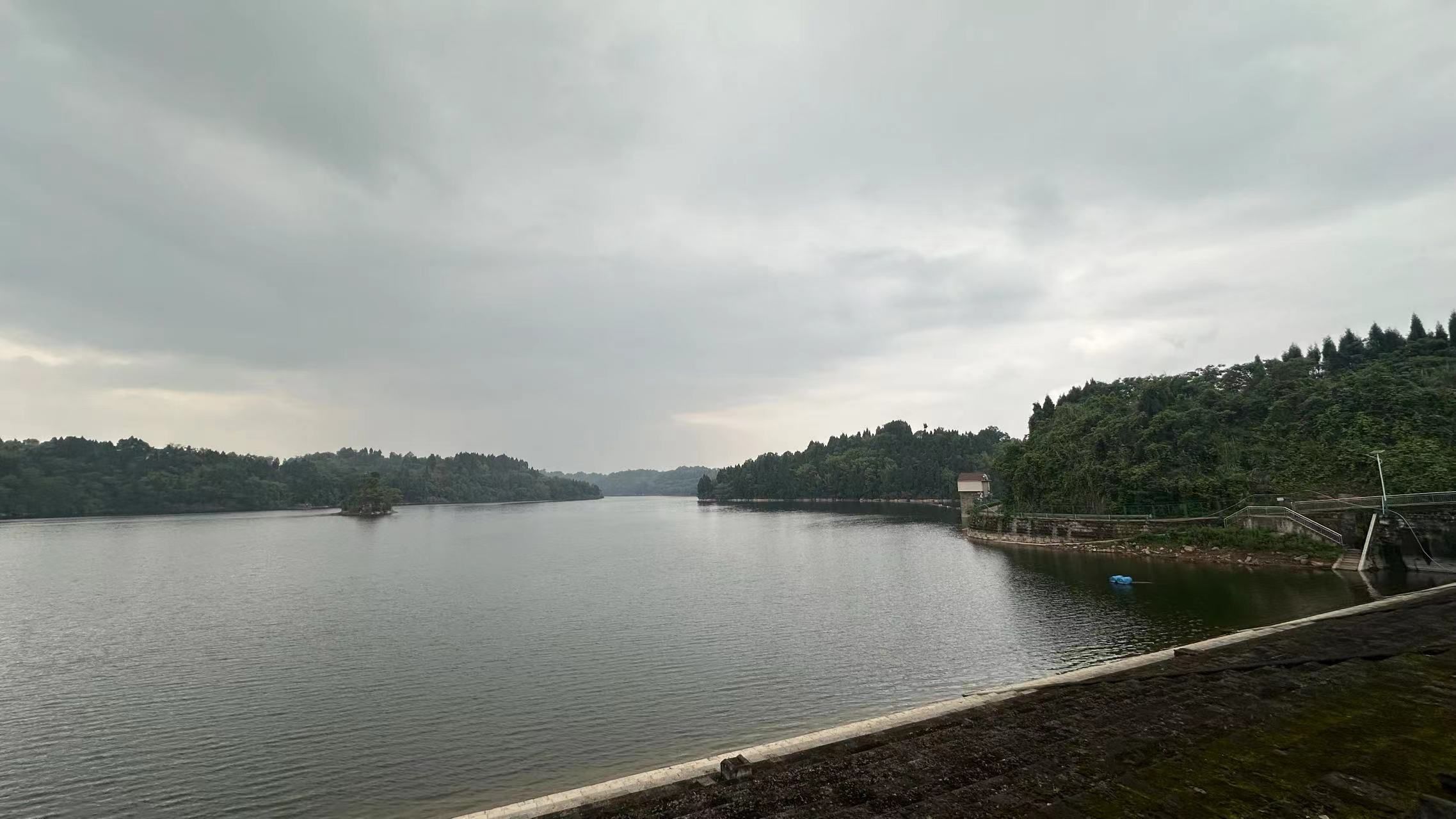 四川磨滩河水库旅行图片 2