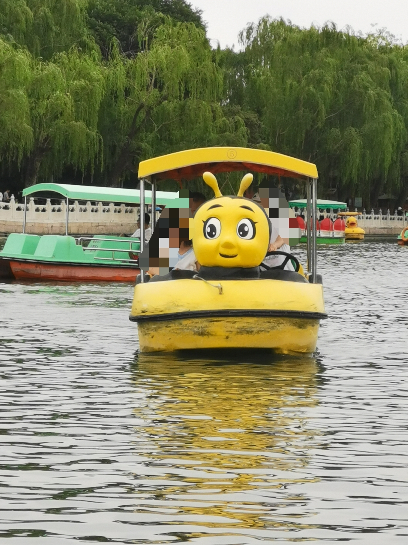 北海公园船渡