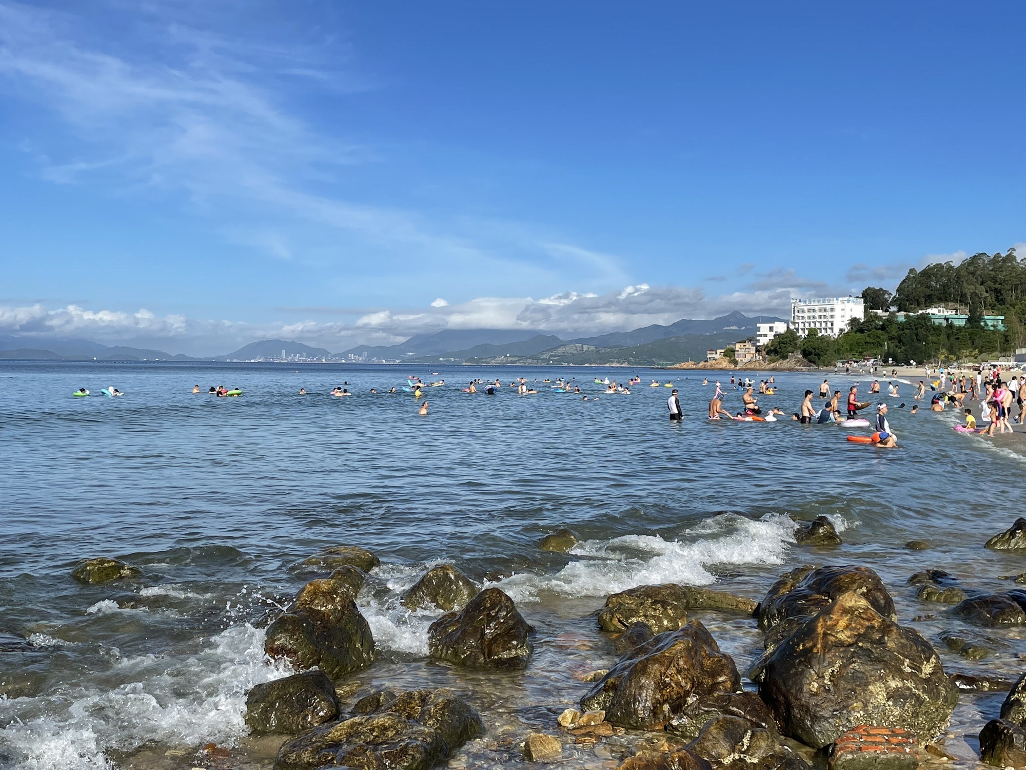 深圳官湖角钓鱼湾度假村