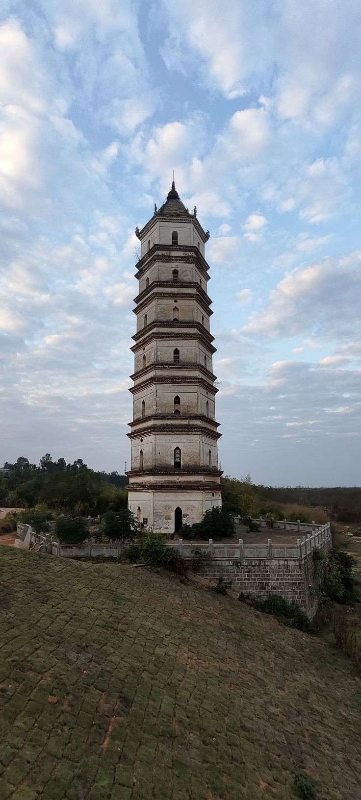 万魁塔旅行图片 1