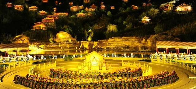 鼎盛王朝皇家广场旅行图片 1