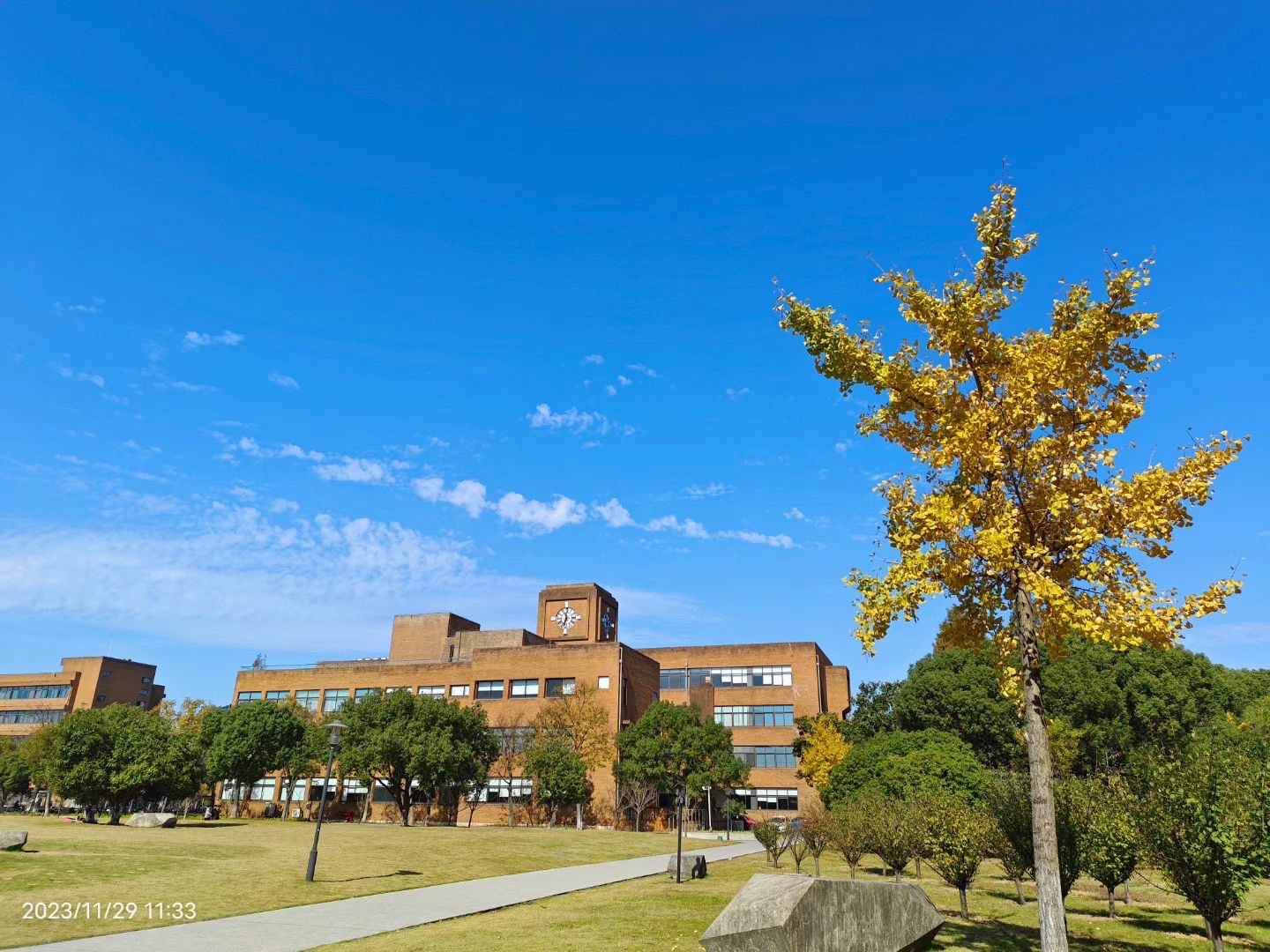宁波大学西校区