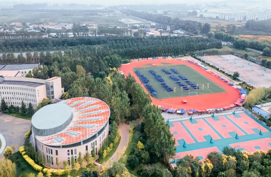 辽阳市第一高级中学