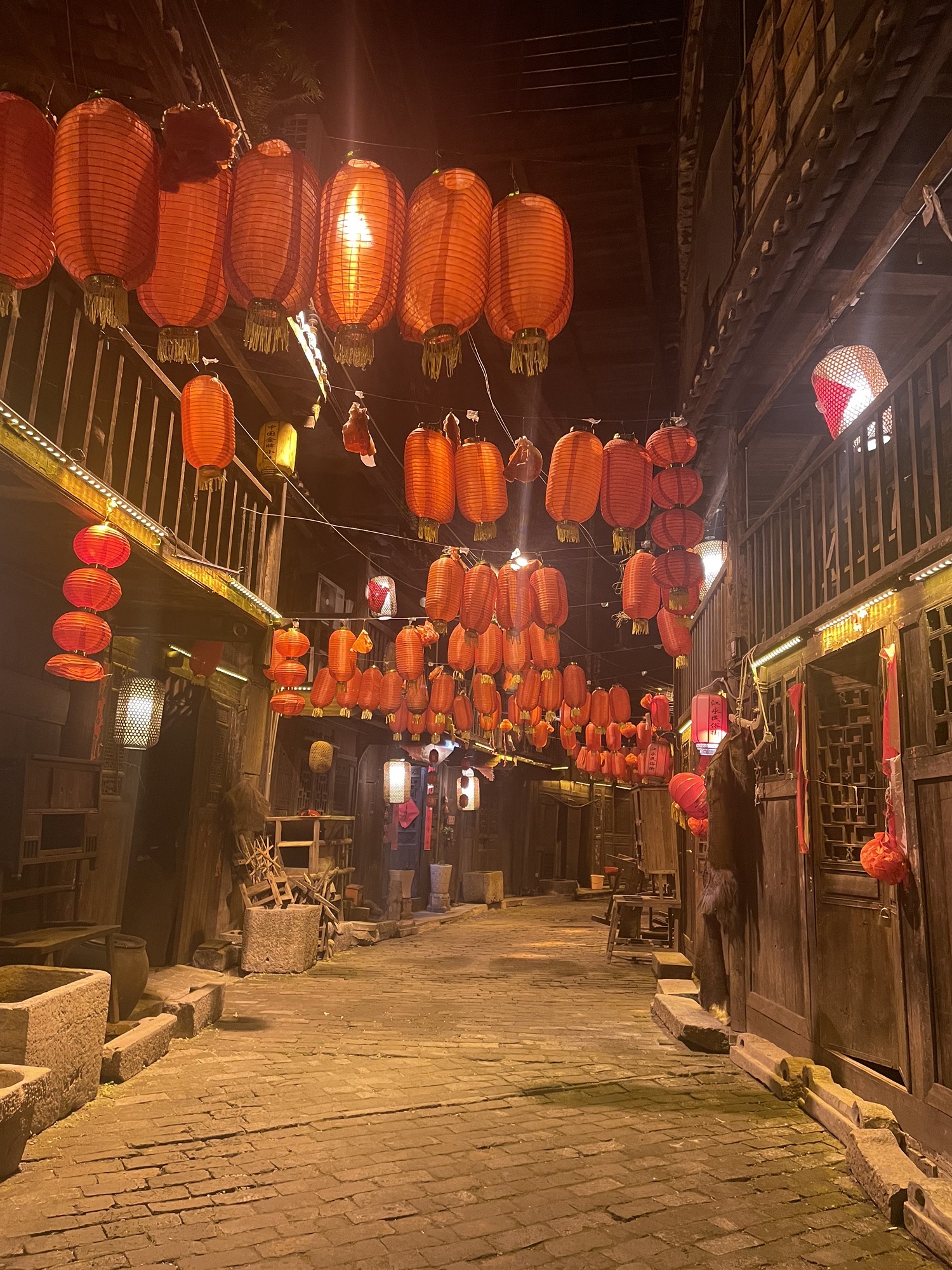 知青广场旅行图片 1