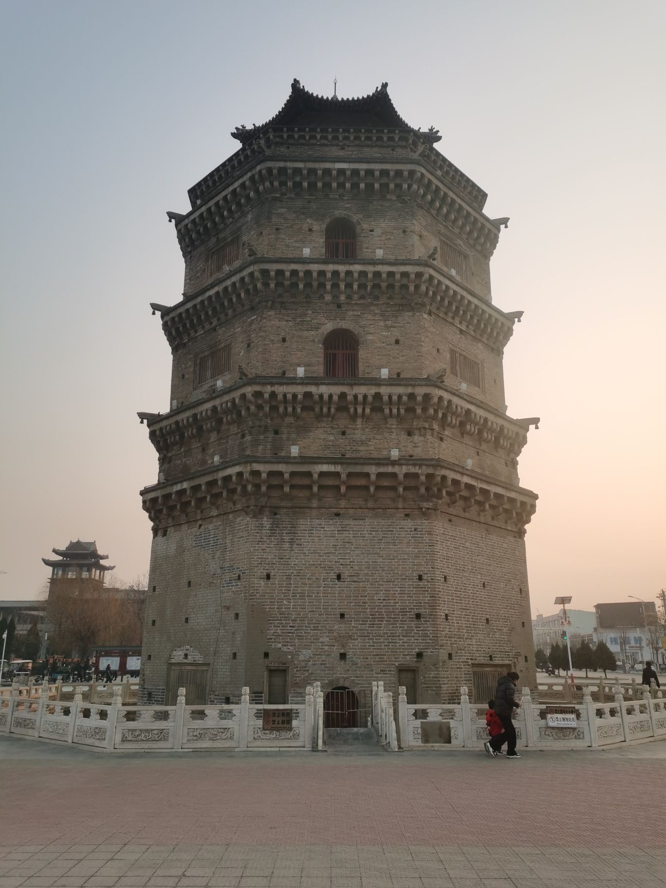 唐塔公园旅行图片 1