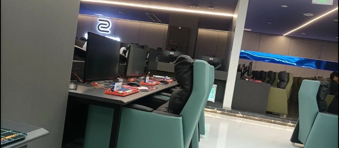 场地封面-豪都网咖台球室