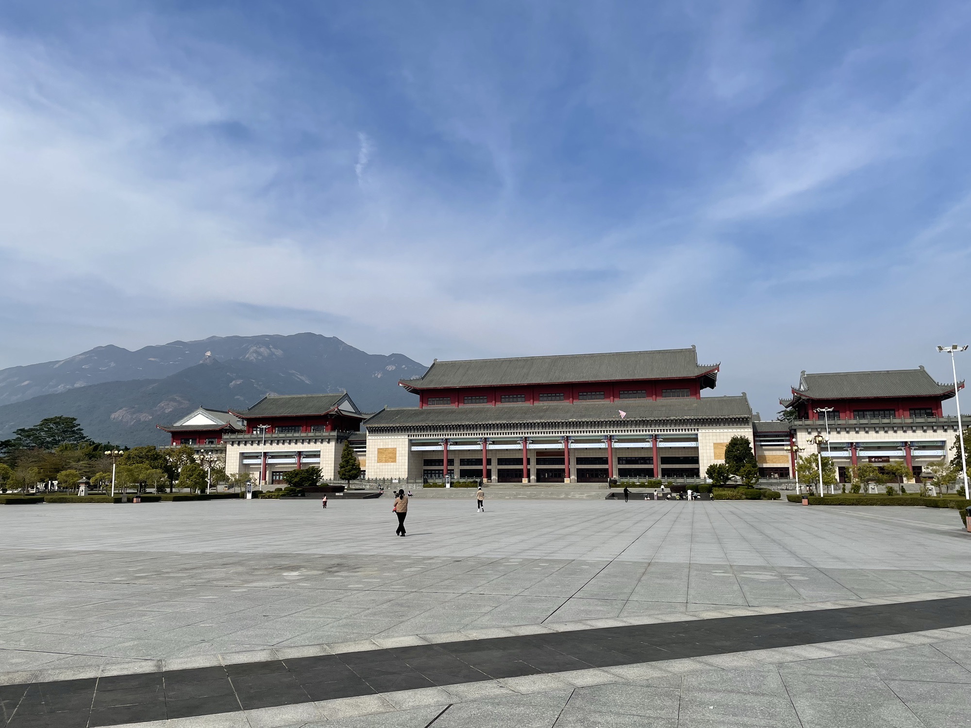 罗浮山风景名胜区旅游文化广场旅行图片 1