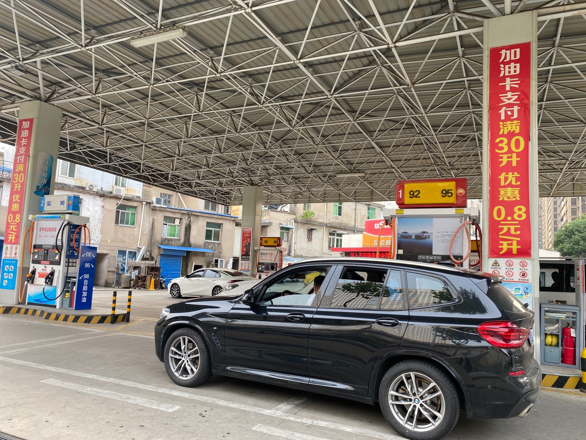 中国石油加油站(铜陵路)
