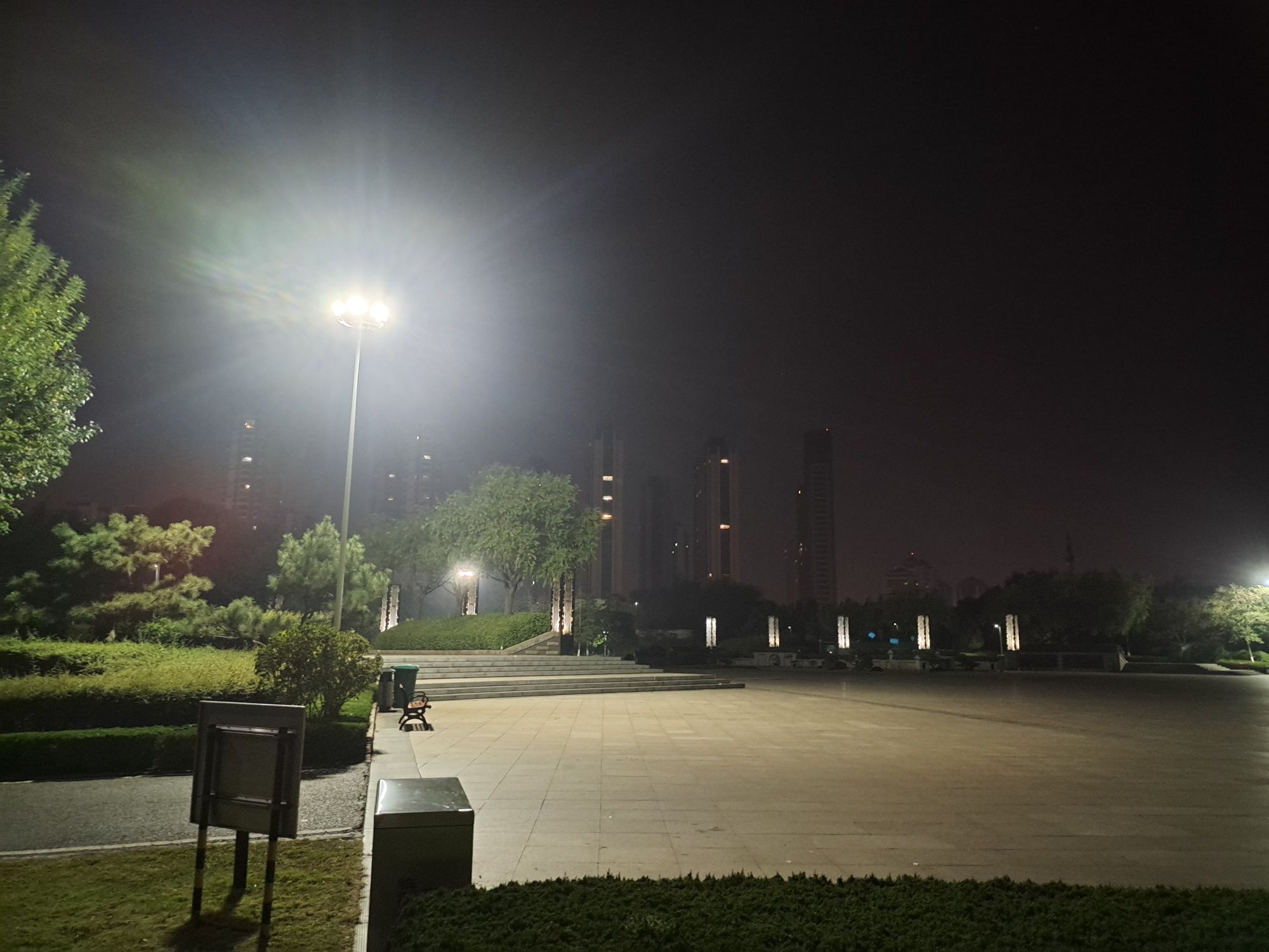 隧道广场旅行图片 3