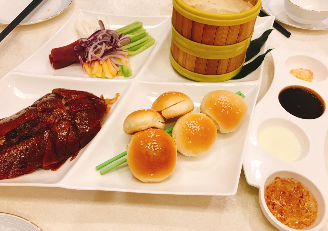 四季家福烤鸭中餐厅(建华店)