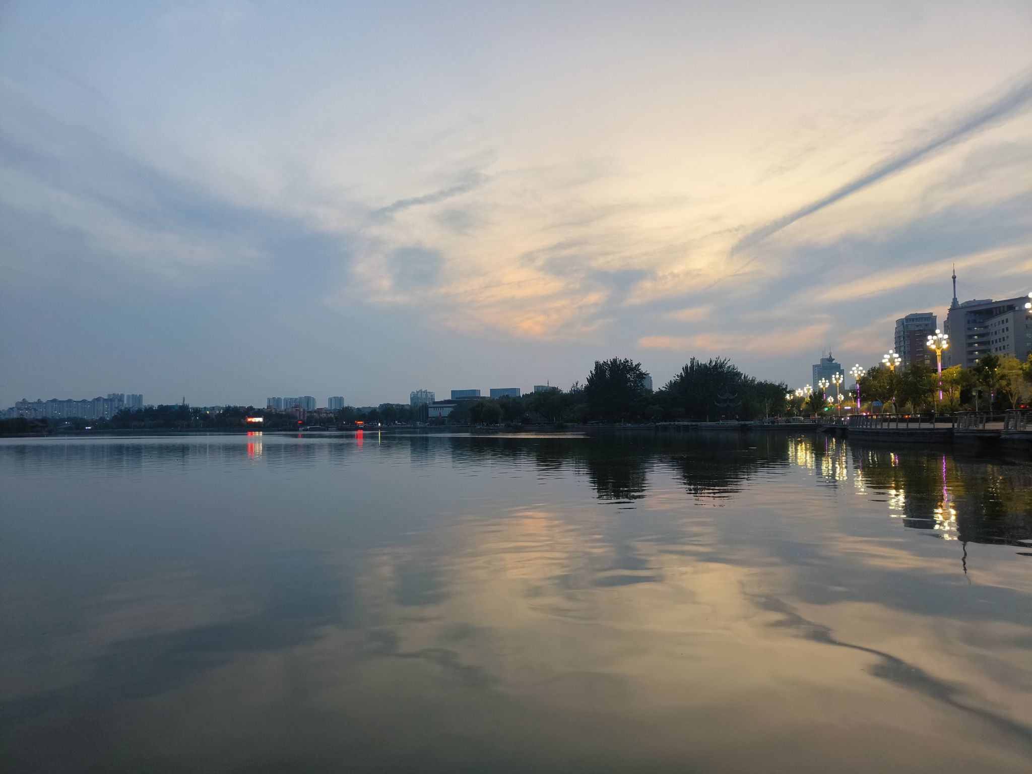 东昌湖风景区旅行图片 1