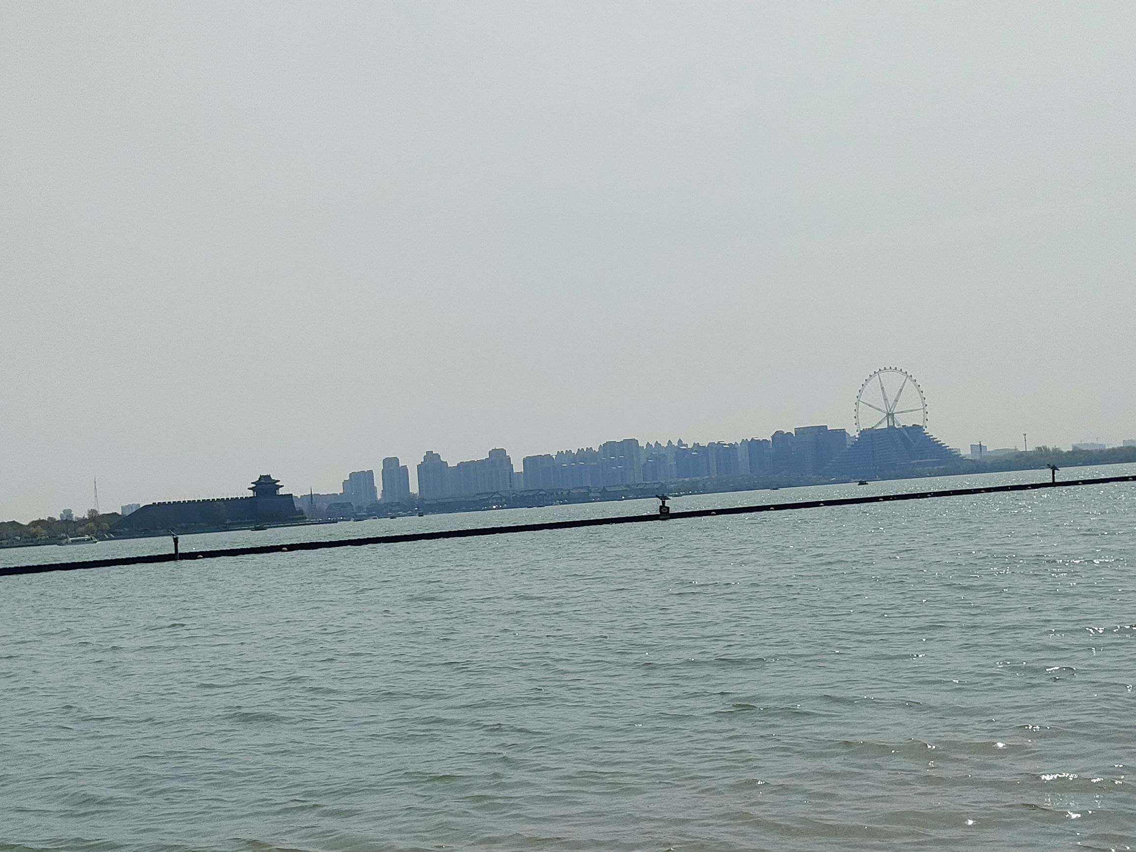 东昌湖风景区旅行图片 1