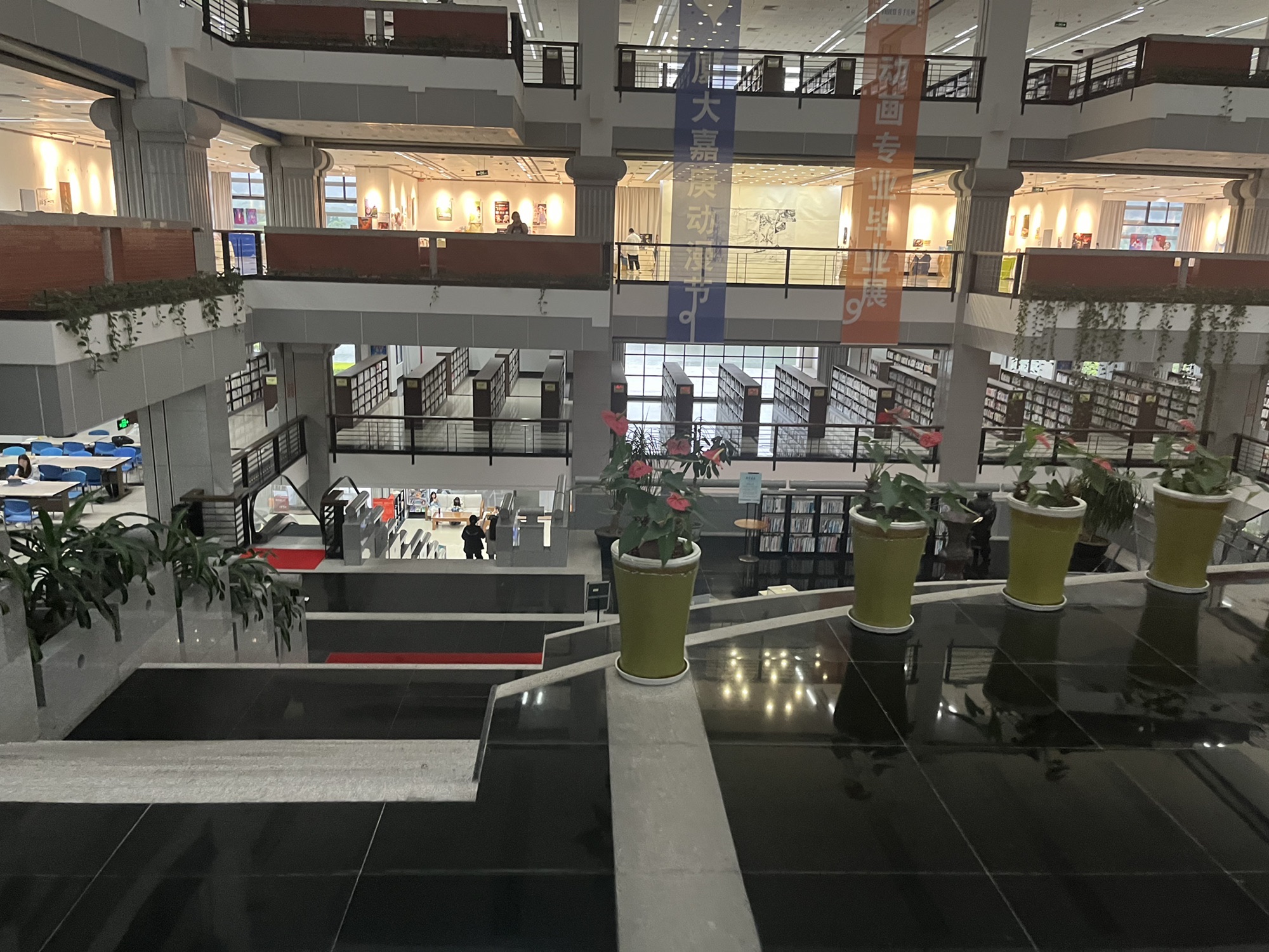厦门大学漳州校区图书馆
