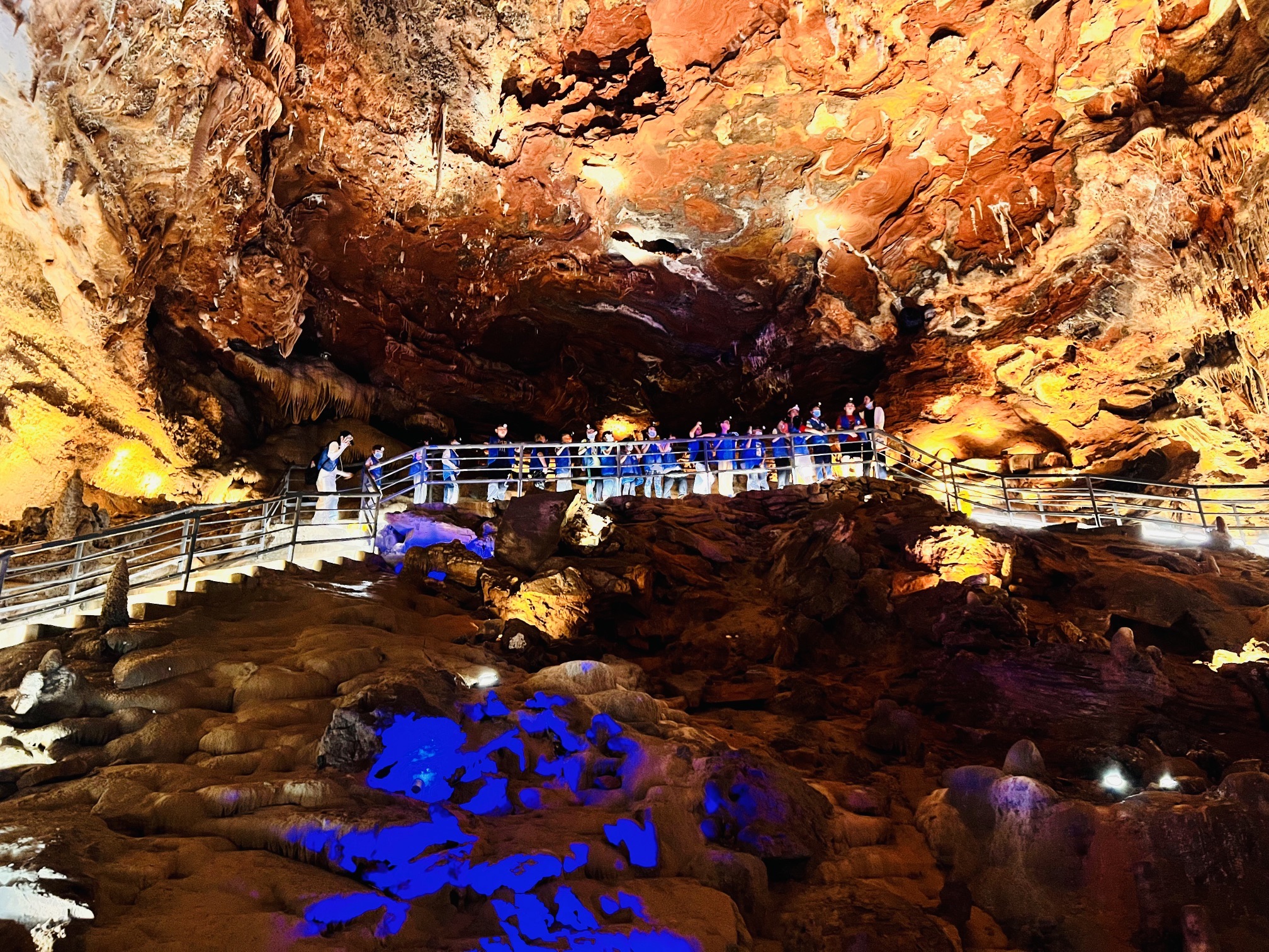 汤山溶洞旅行图片 1