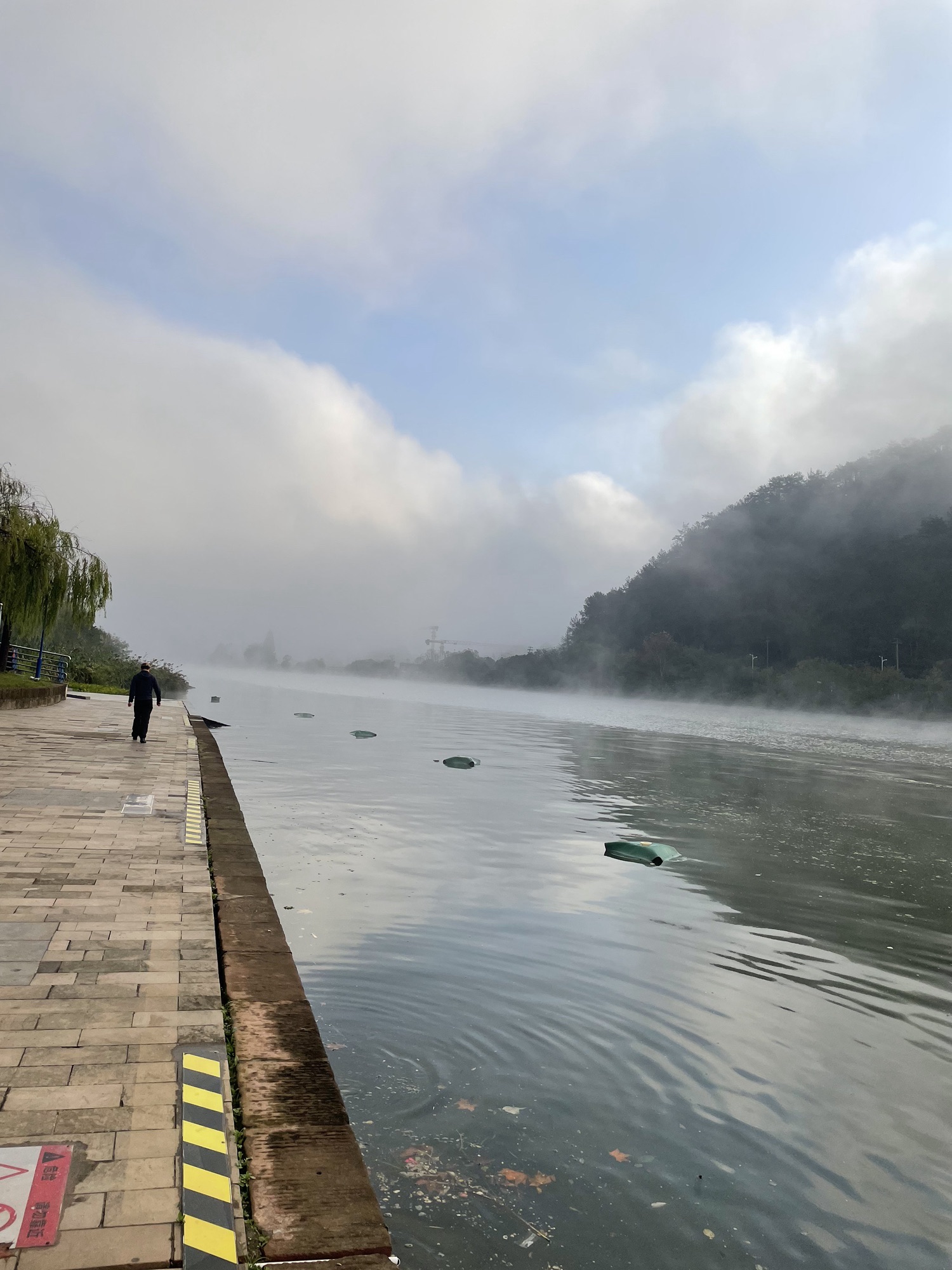 湖边古村落旅行图片 1