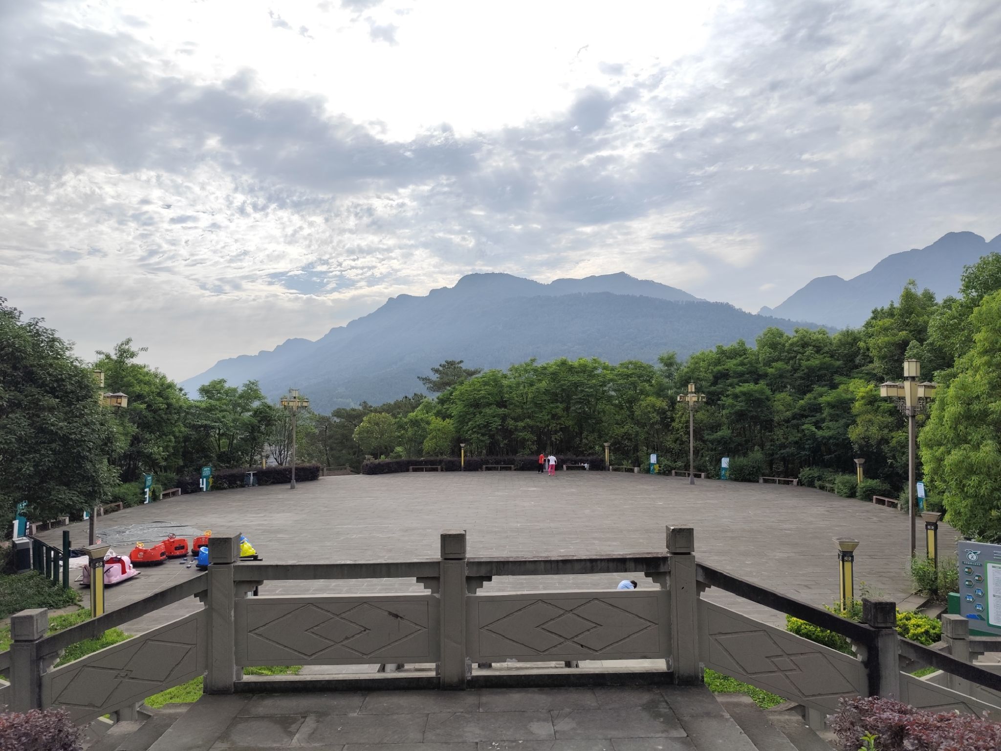 宝龙山公园