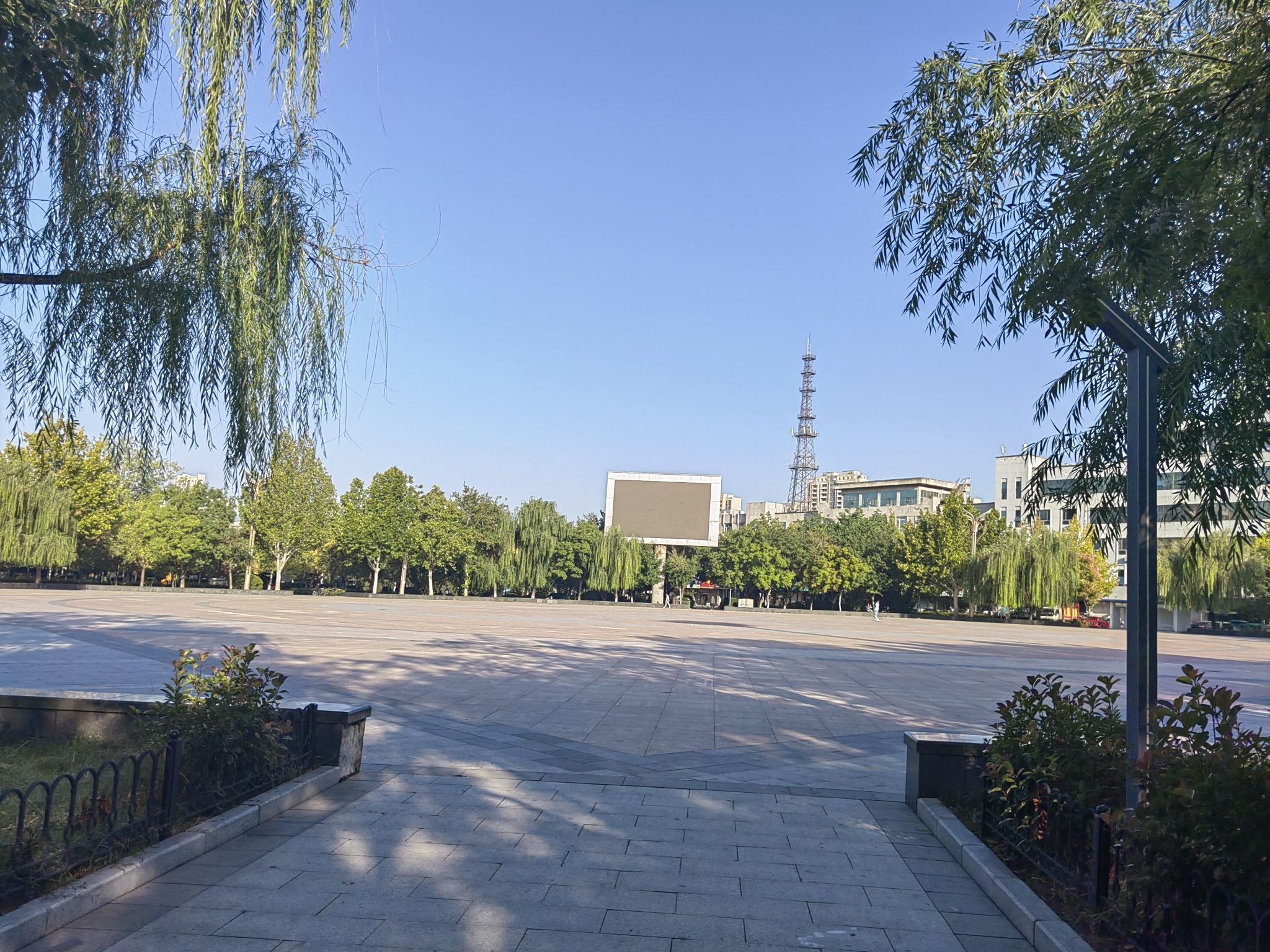 迎宾广场旅行图片 3