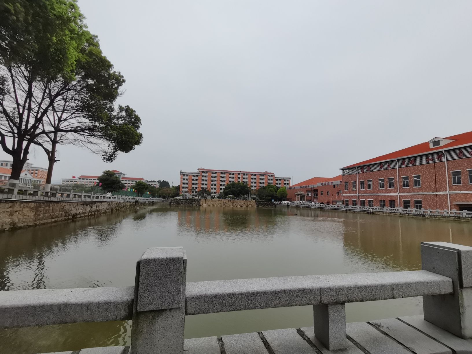 漳州理工职业学院鹤鸣校区