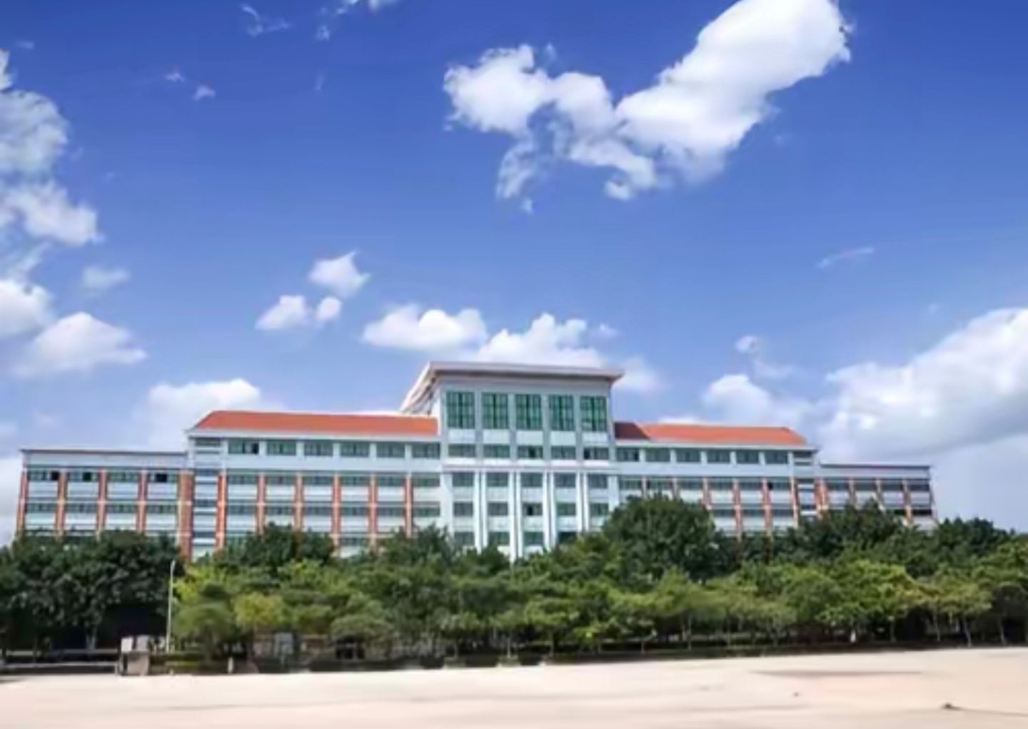 漳州理工职业学院鹤鸣校区