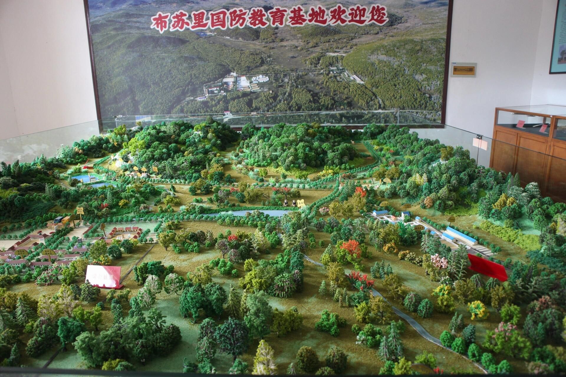 布苏里北疆军事文化旅游区旅行图片 1