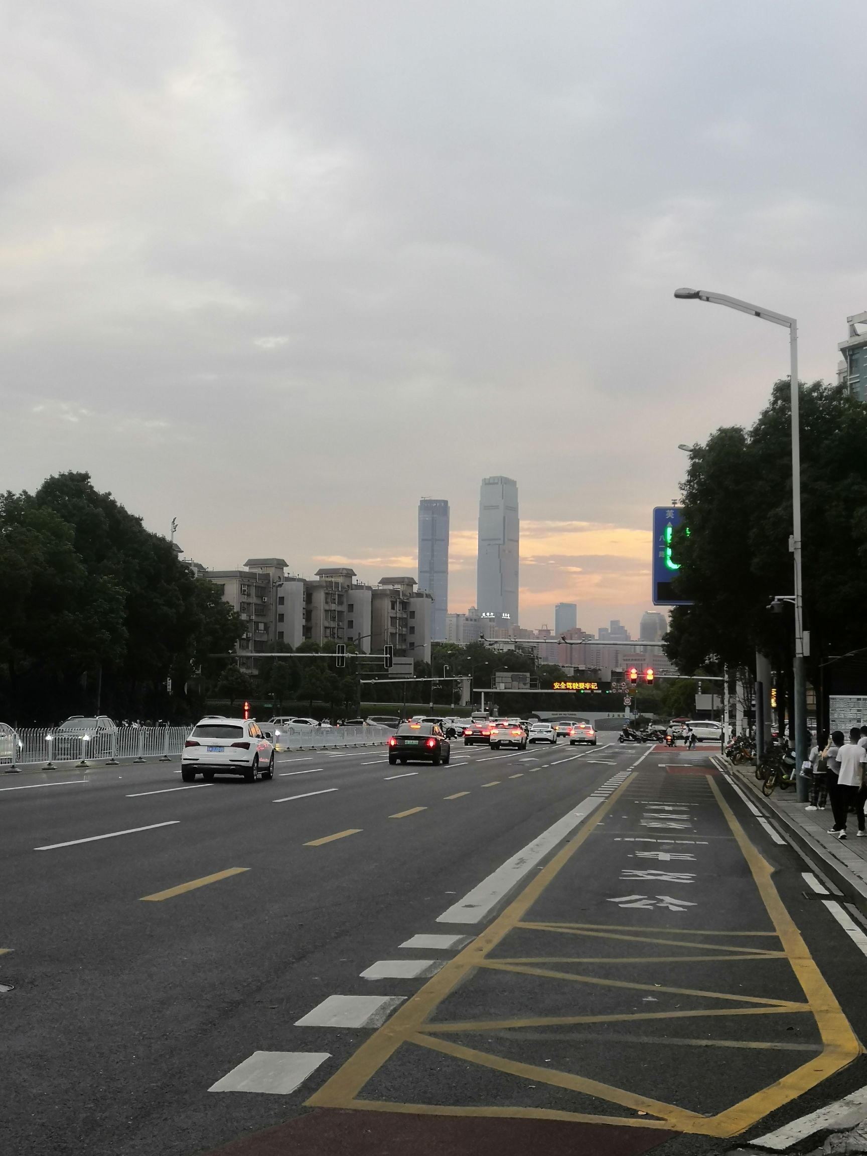 西湖社区法制主题公园旅行图片 1