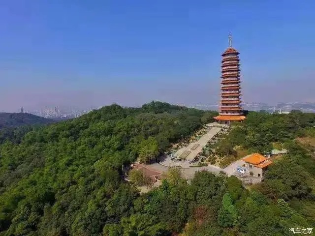 白水带公园牌坊旅行图片 2