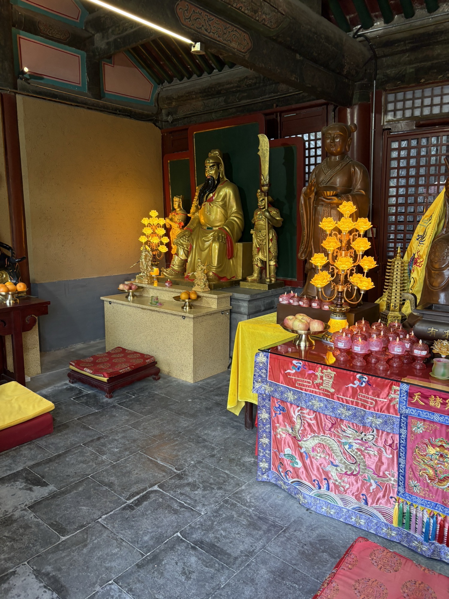 八大处公园-文昌殿 - 苹果园街道便民圈栖邻生活圈风景名胜服务点实景照片