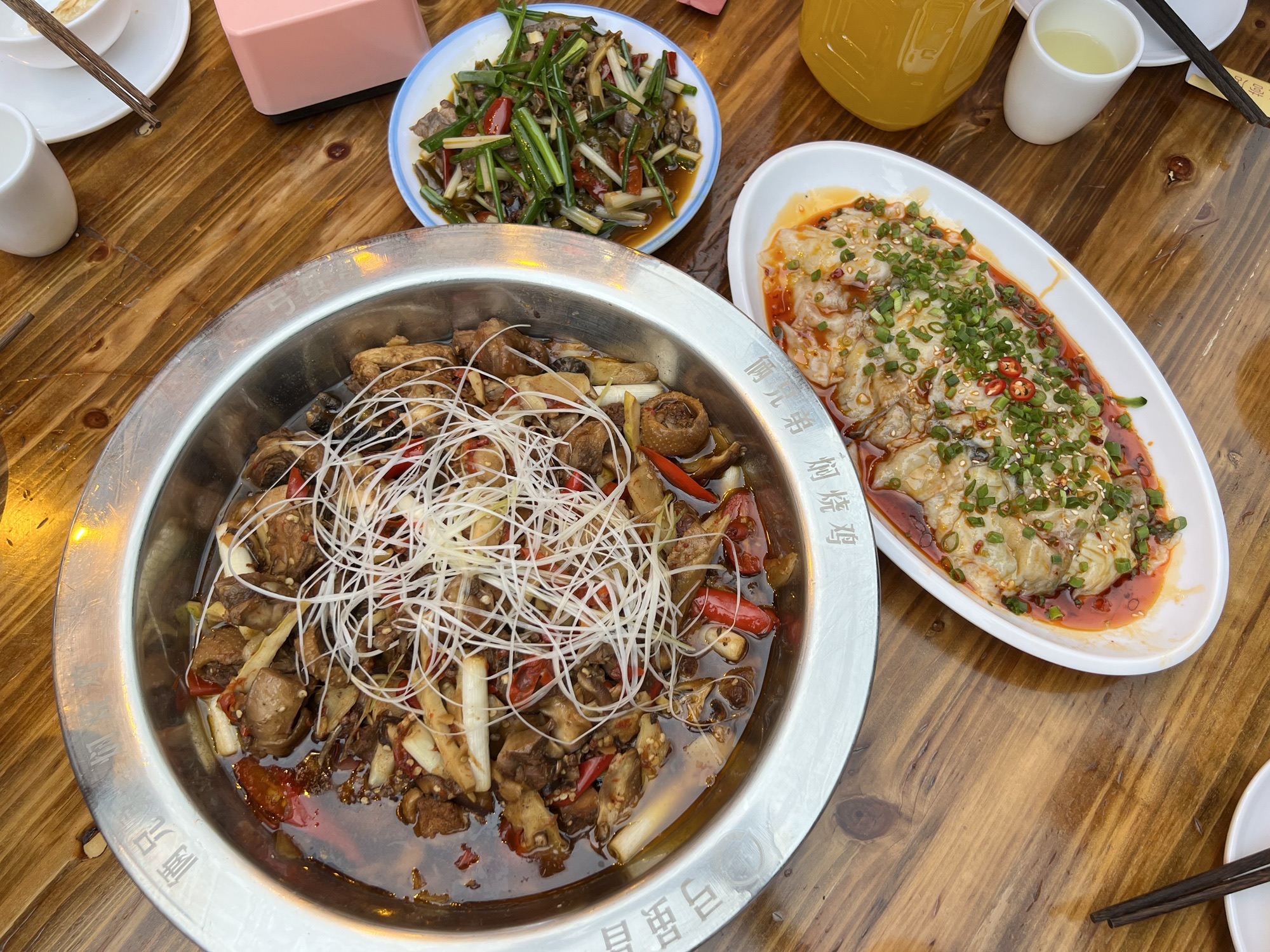 弓虽昌焖烧鸡(大竹林店)