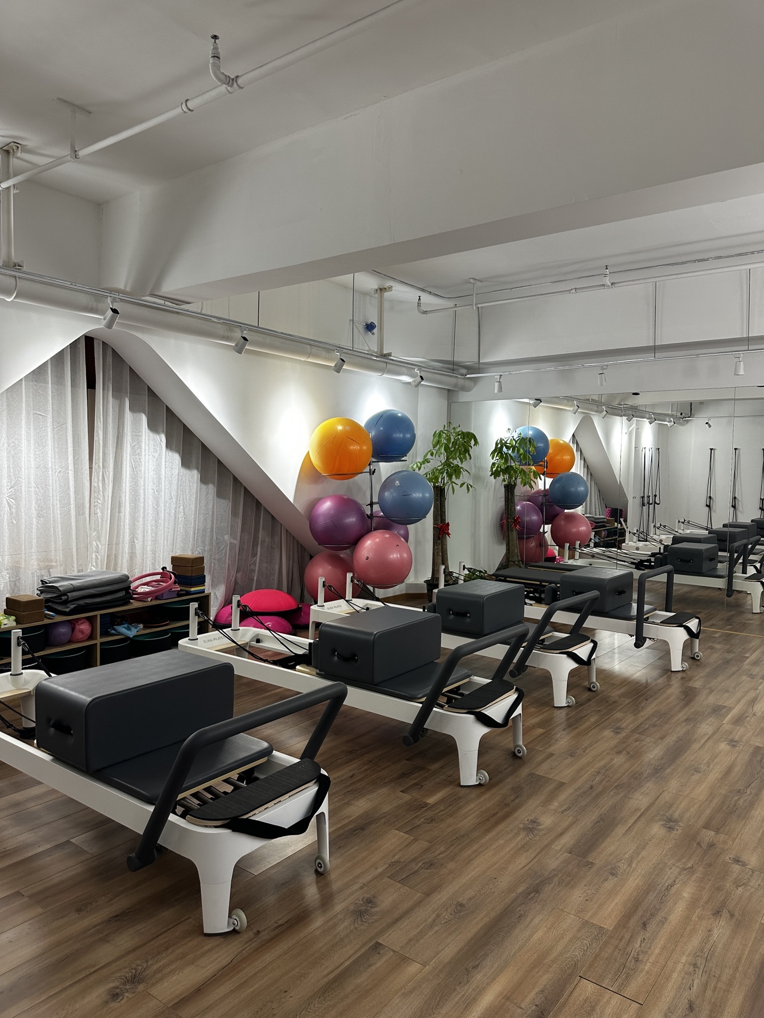 场地封面-静沐瑜伽(龙旗购物中心店)