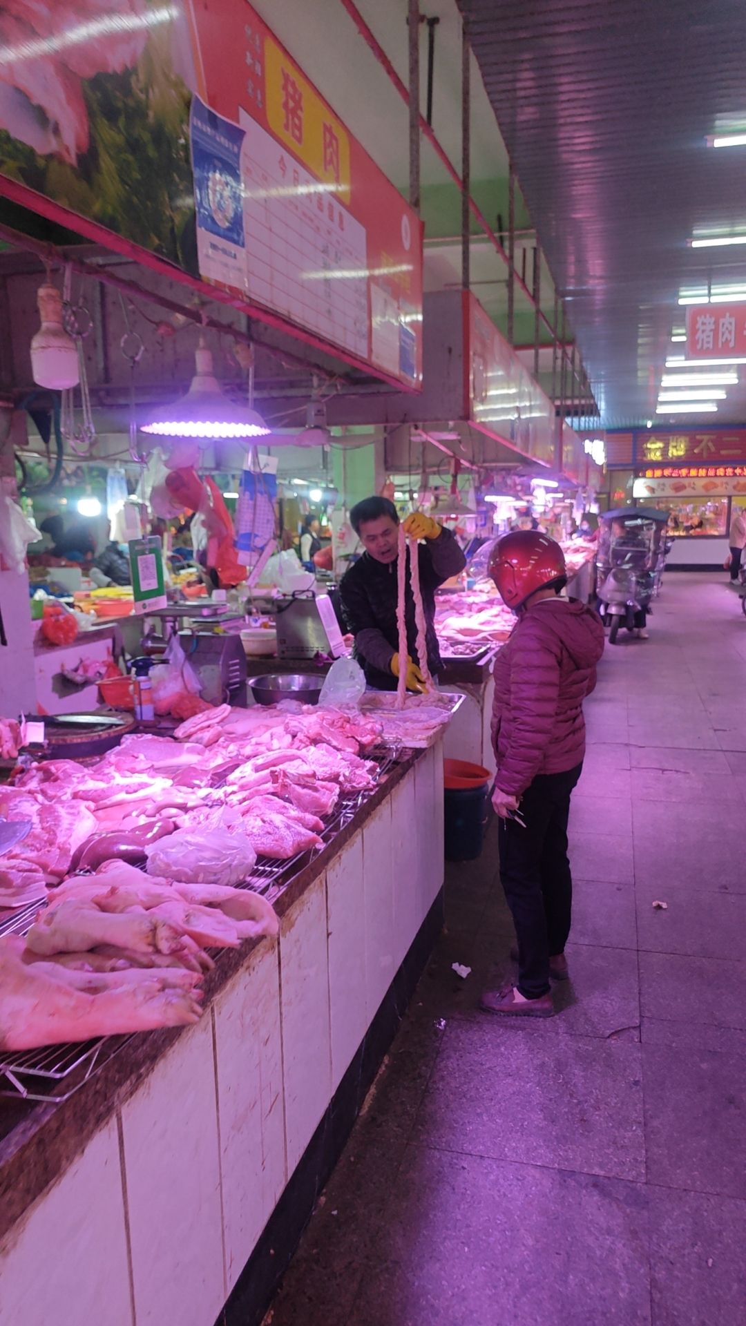 景湖农贸综合市场(镇隆商业广场店)