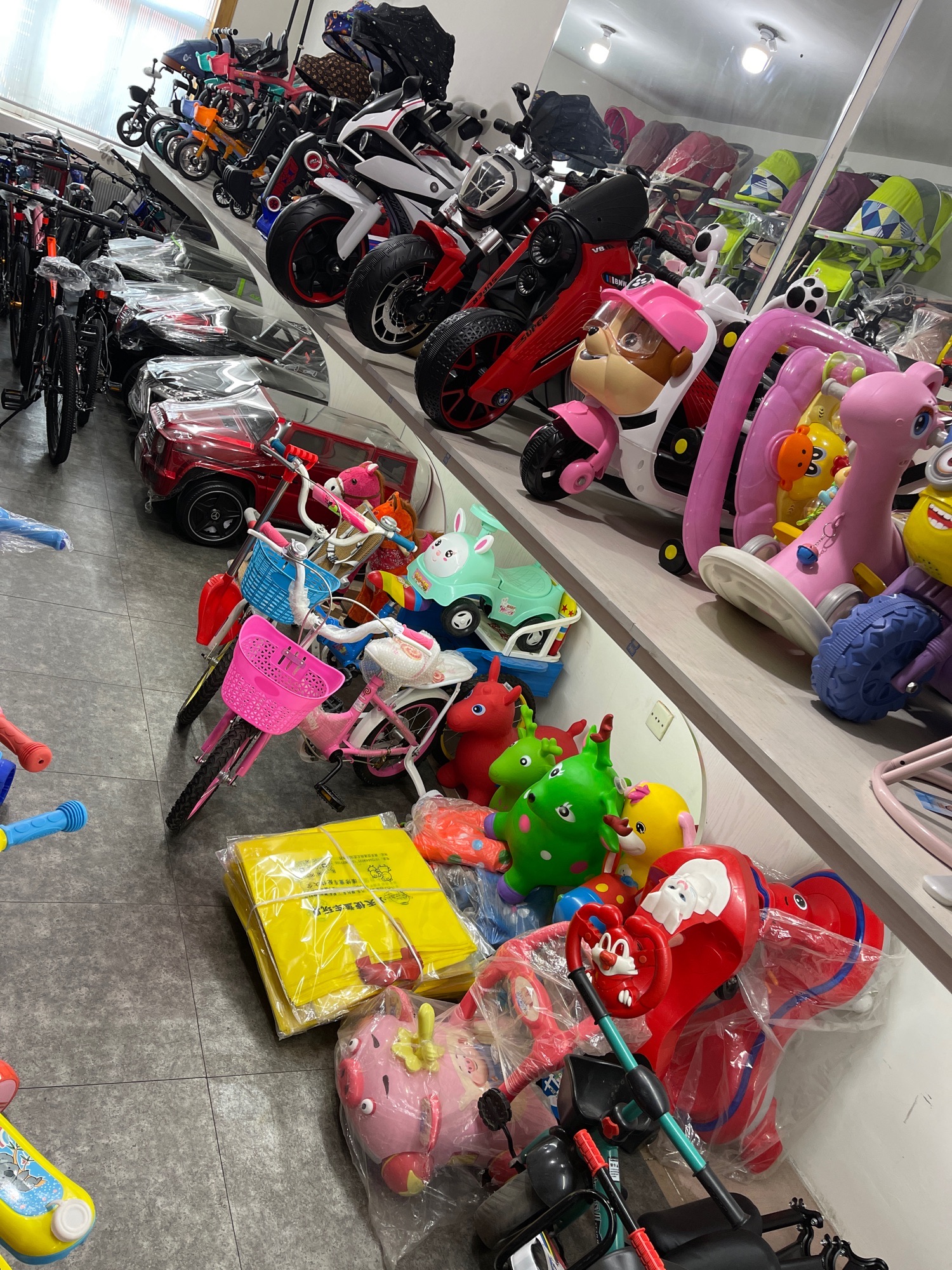 小天使童车玩具专卖店(南大街店)