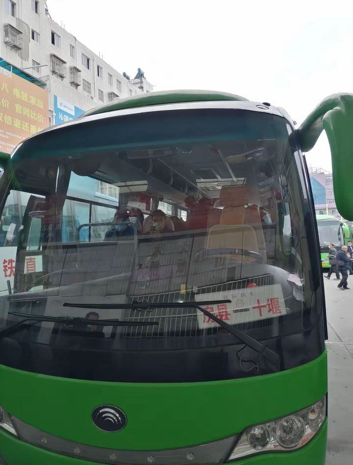 十堰汽车客运南站(进站口)