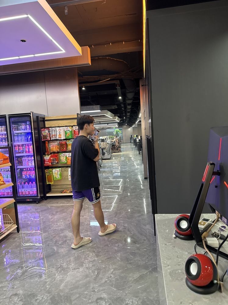 阳光电竞(蝴蝶山路店)