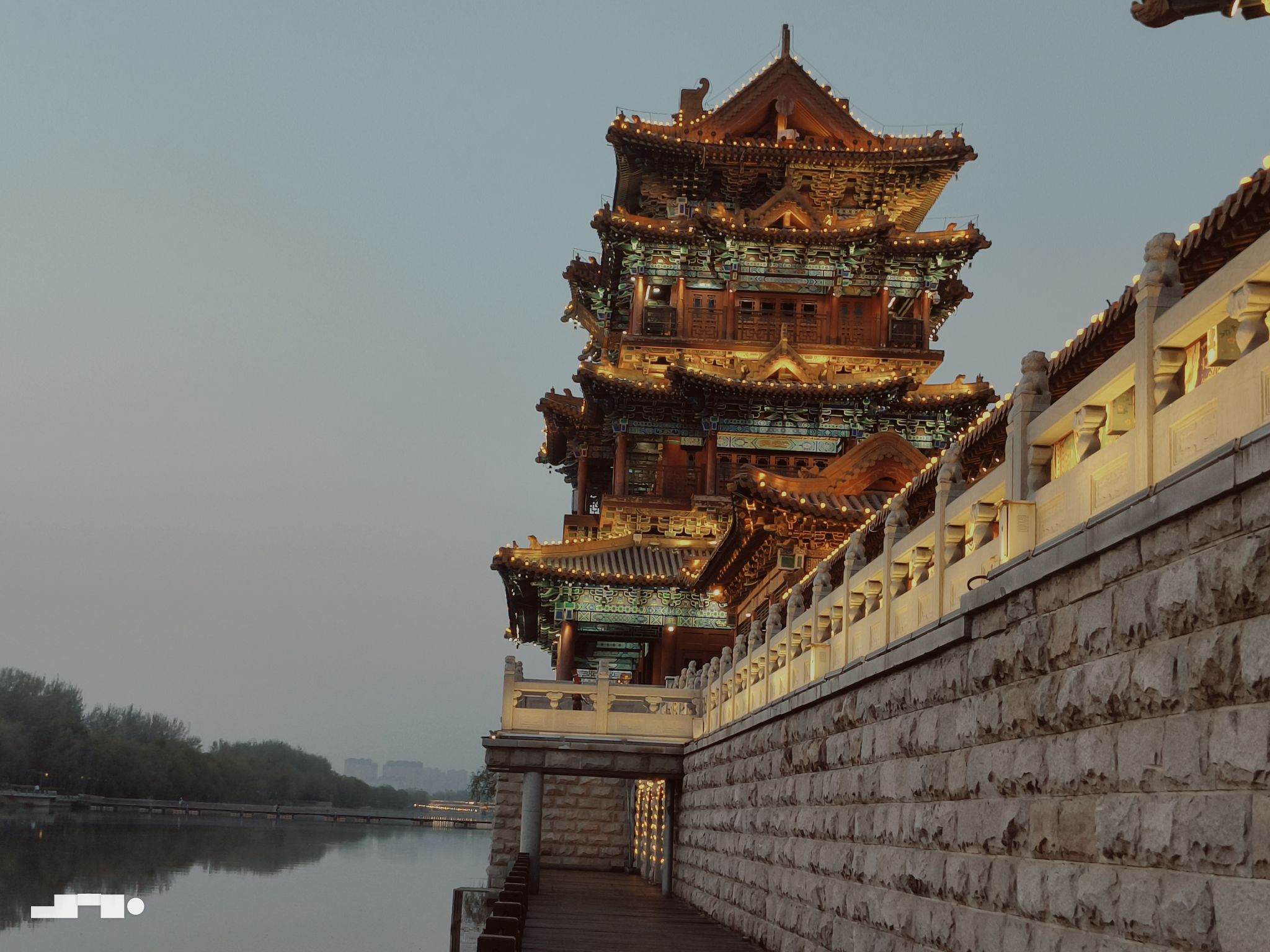 临汾市廉政文化广场旅行图片 3