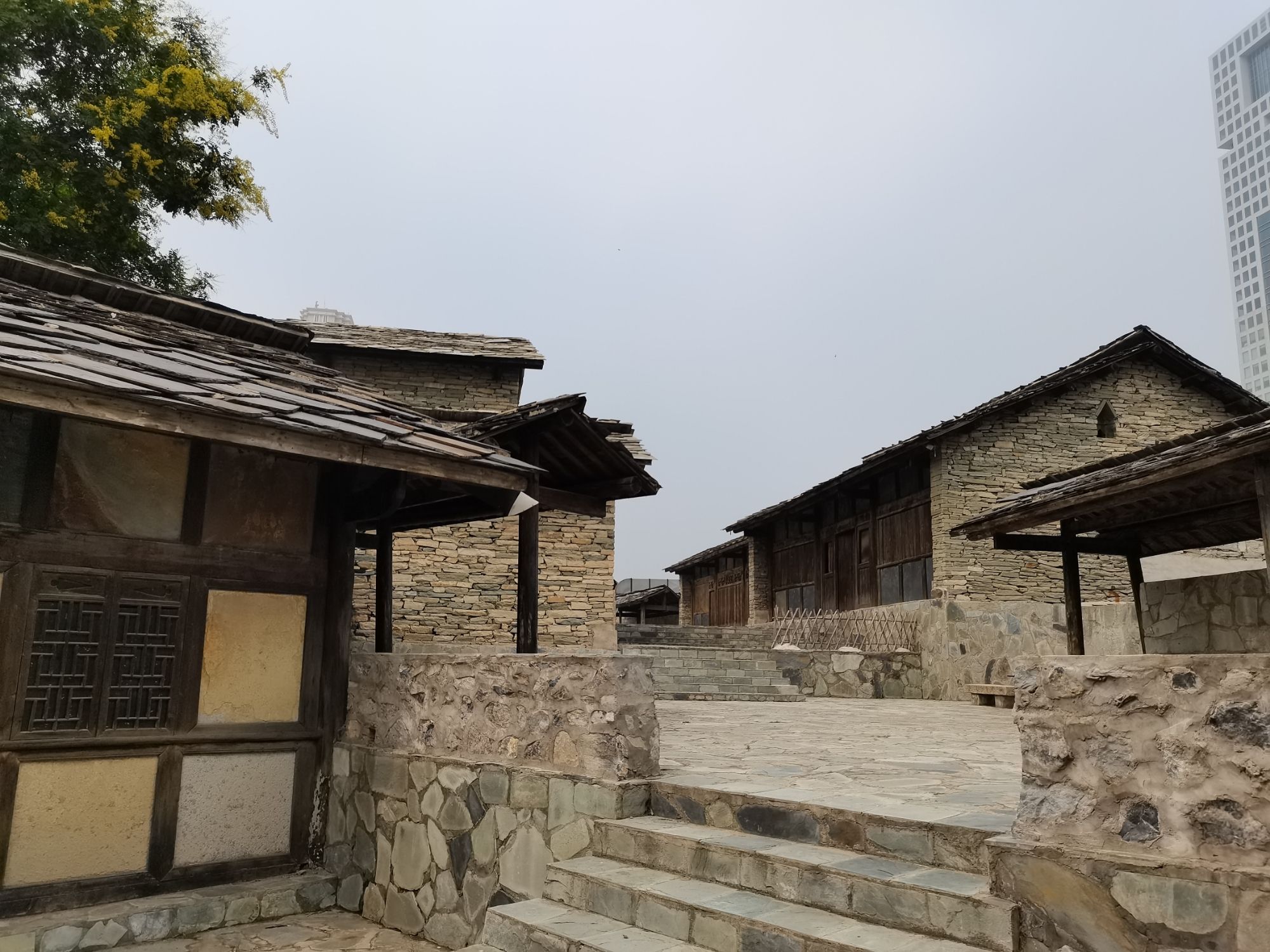 中华民族园北园-布依族馆景区
