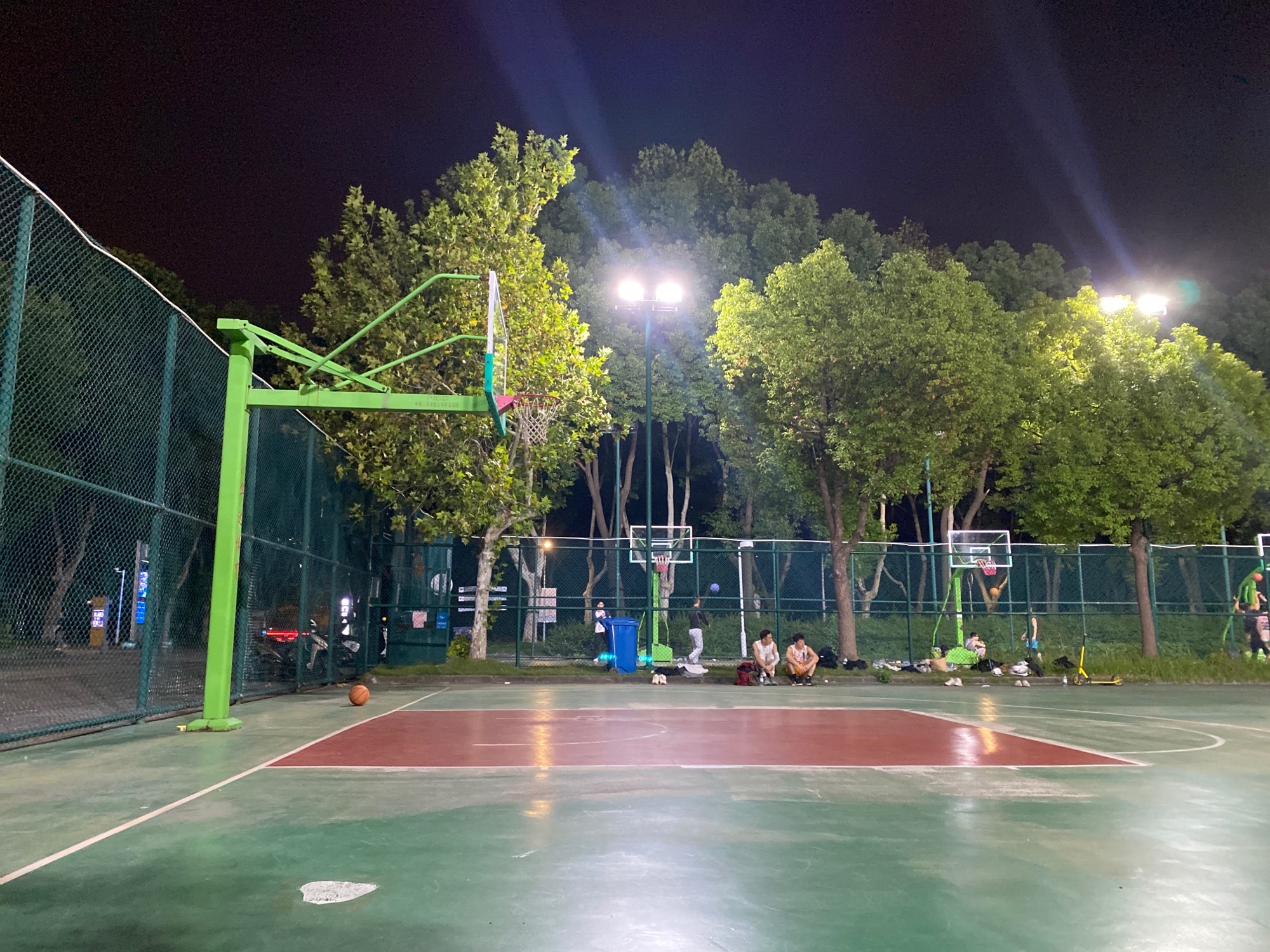 场地封面-西部健身园-篮球场